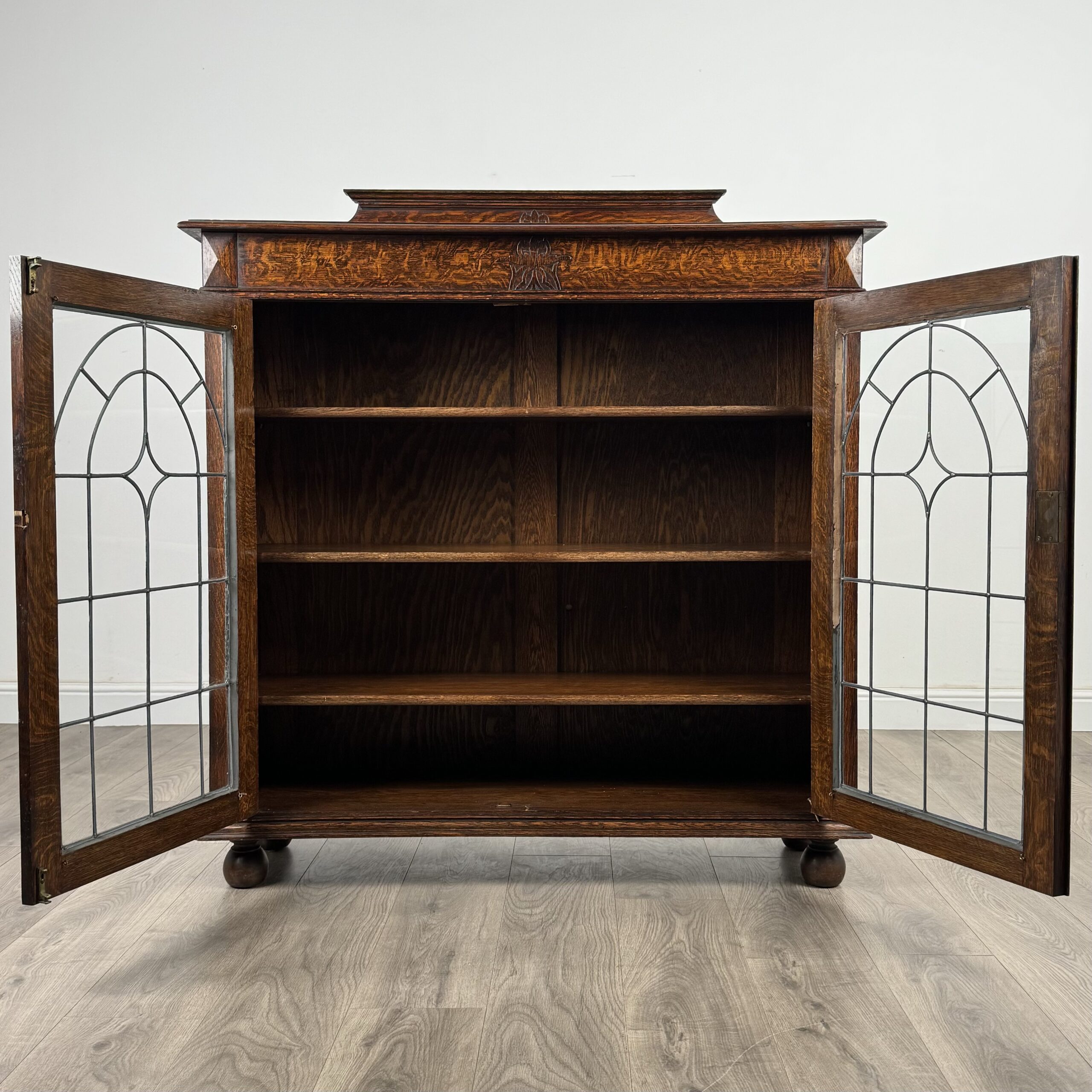 Antique 20th Century Display Cabinet In Oak