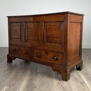 Antique 18th Century Mule Chest / Coffer In Oak