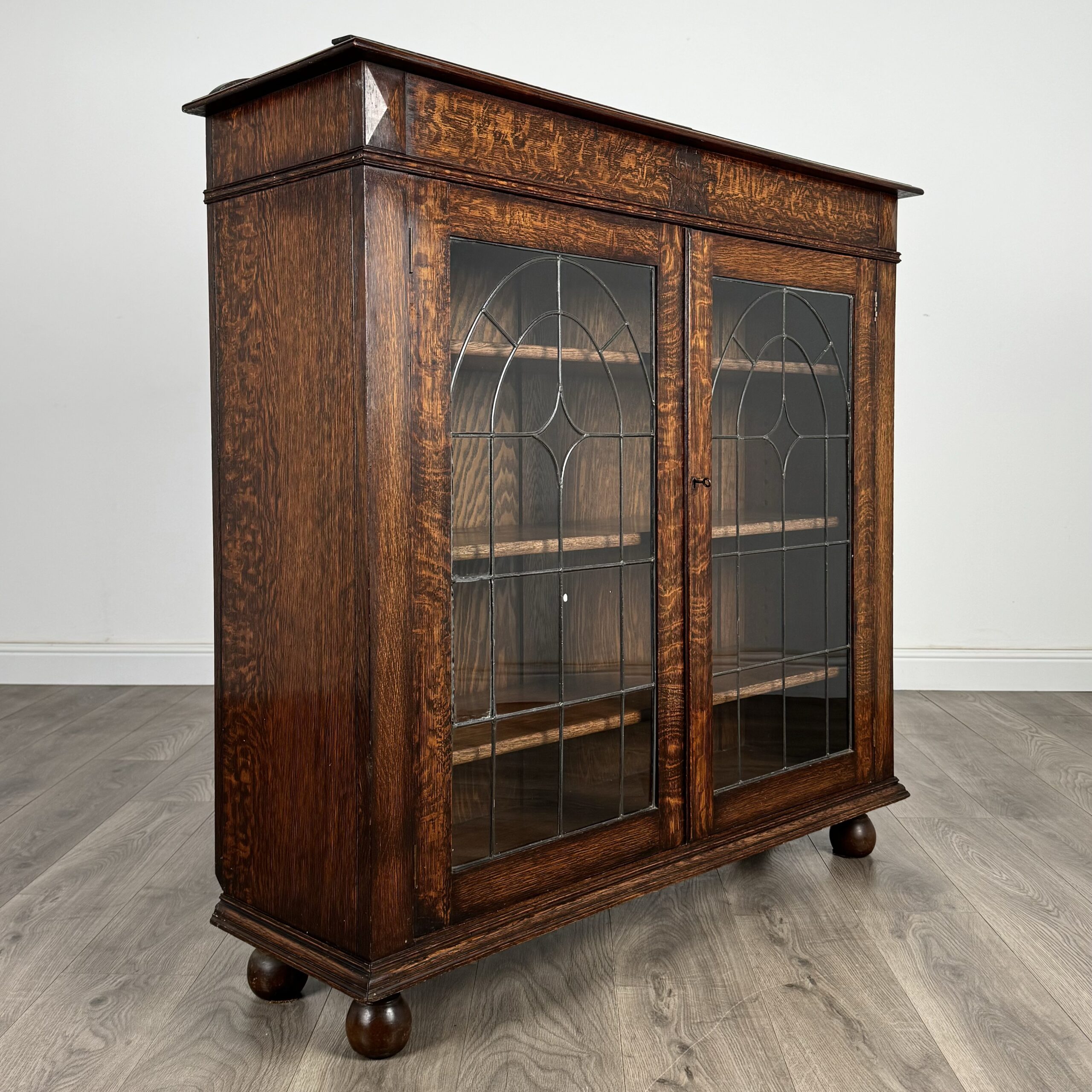 Antique 20th Century Display Cabinet In Oak