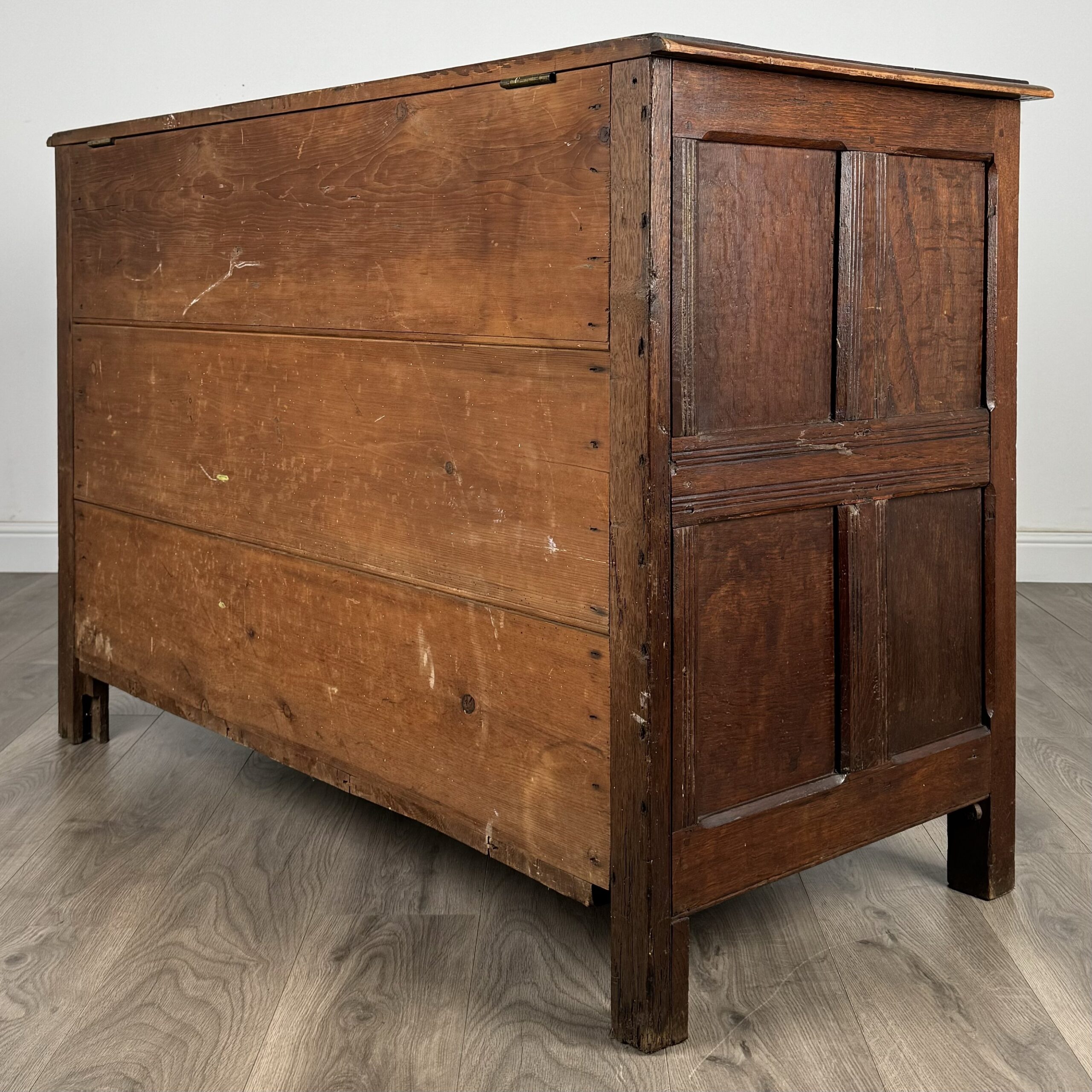 Antique 18th Century Coffer Of Unusual Size In Oak