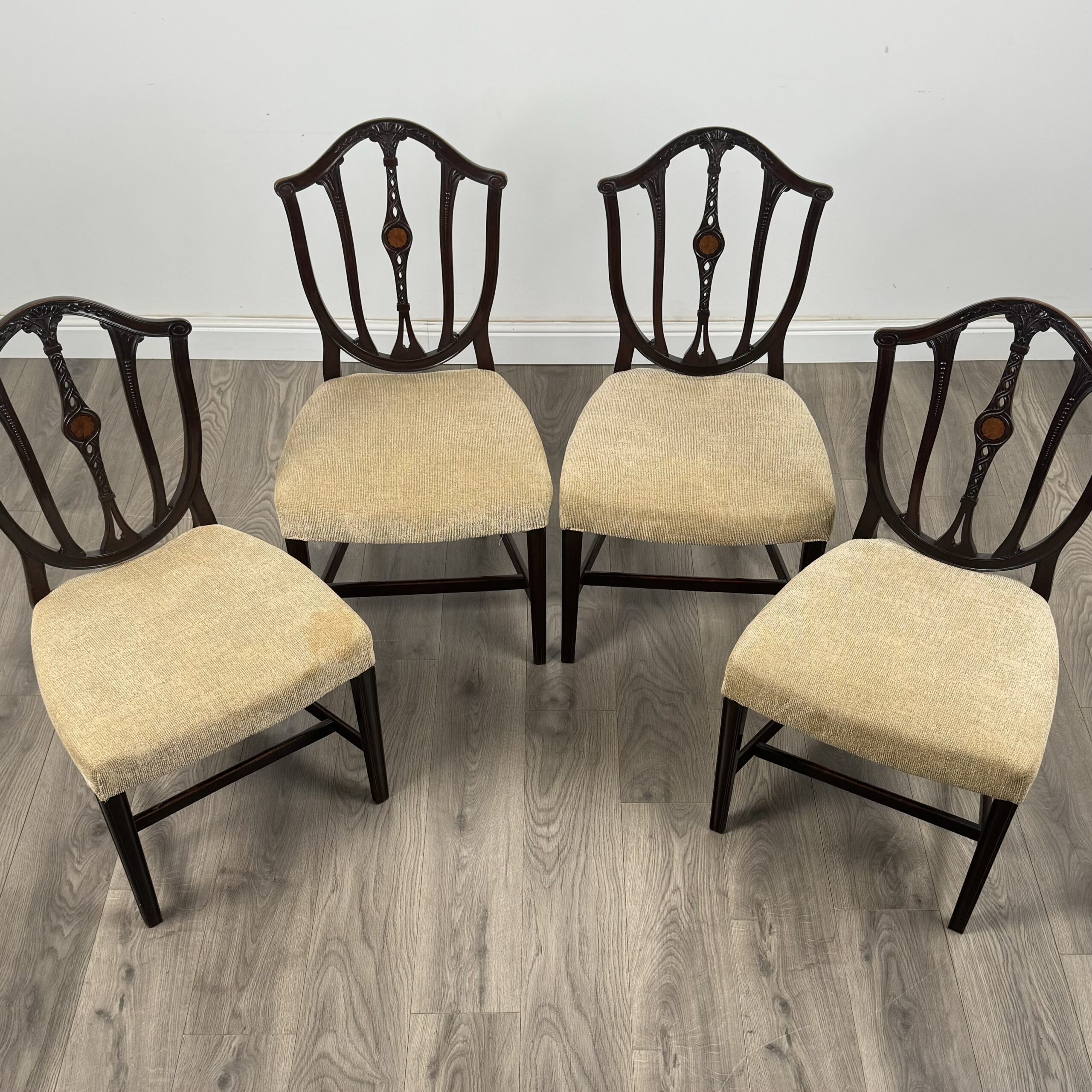 Antique 18th Century Set Of 8 Hepplewhite Style Dining Chairs