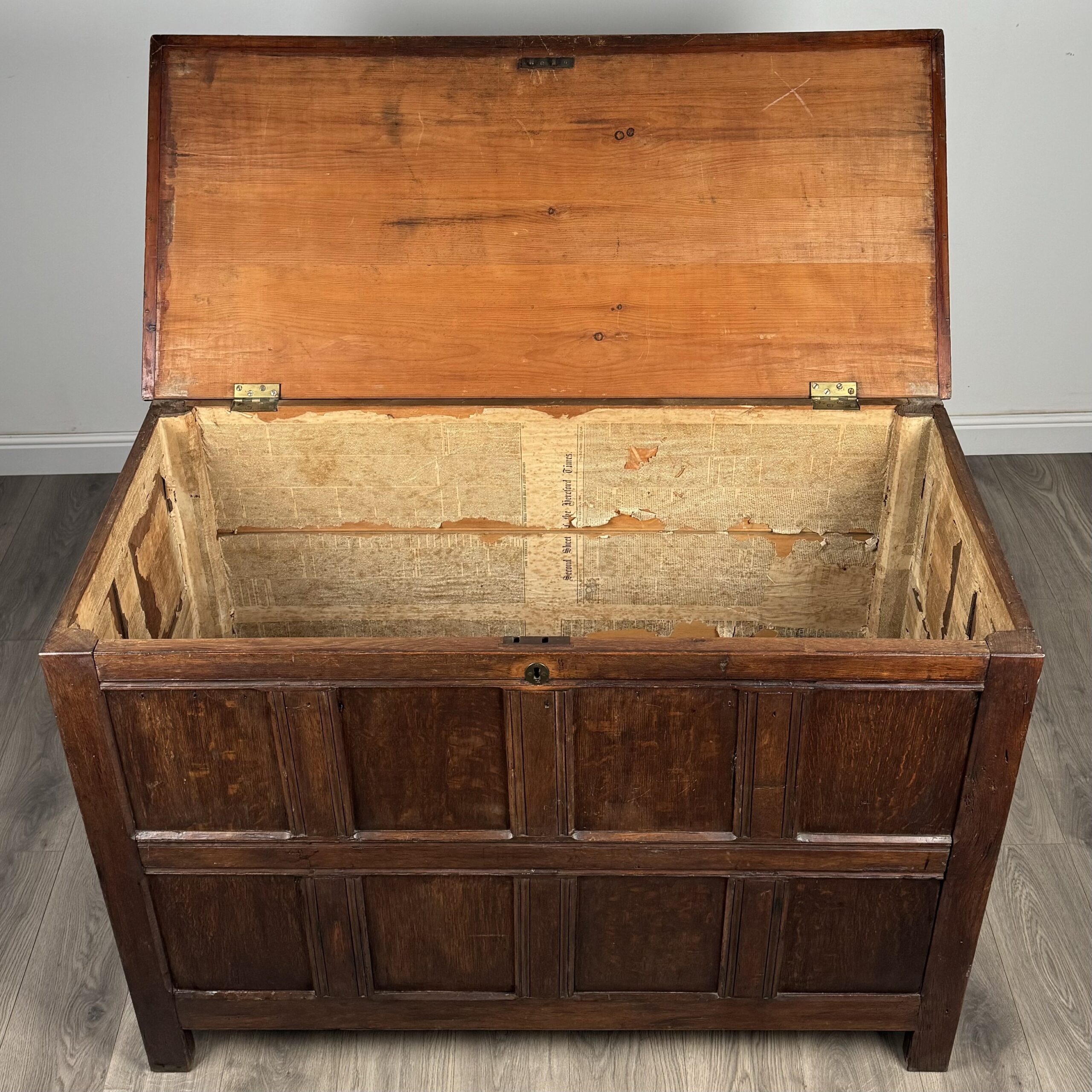 Antique 18th Century Coffer Of Unusual Size In Oak