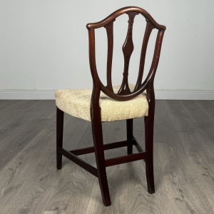 Antique 18th Century Set Of 8 Hepplewhite Style Dining Chairs