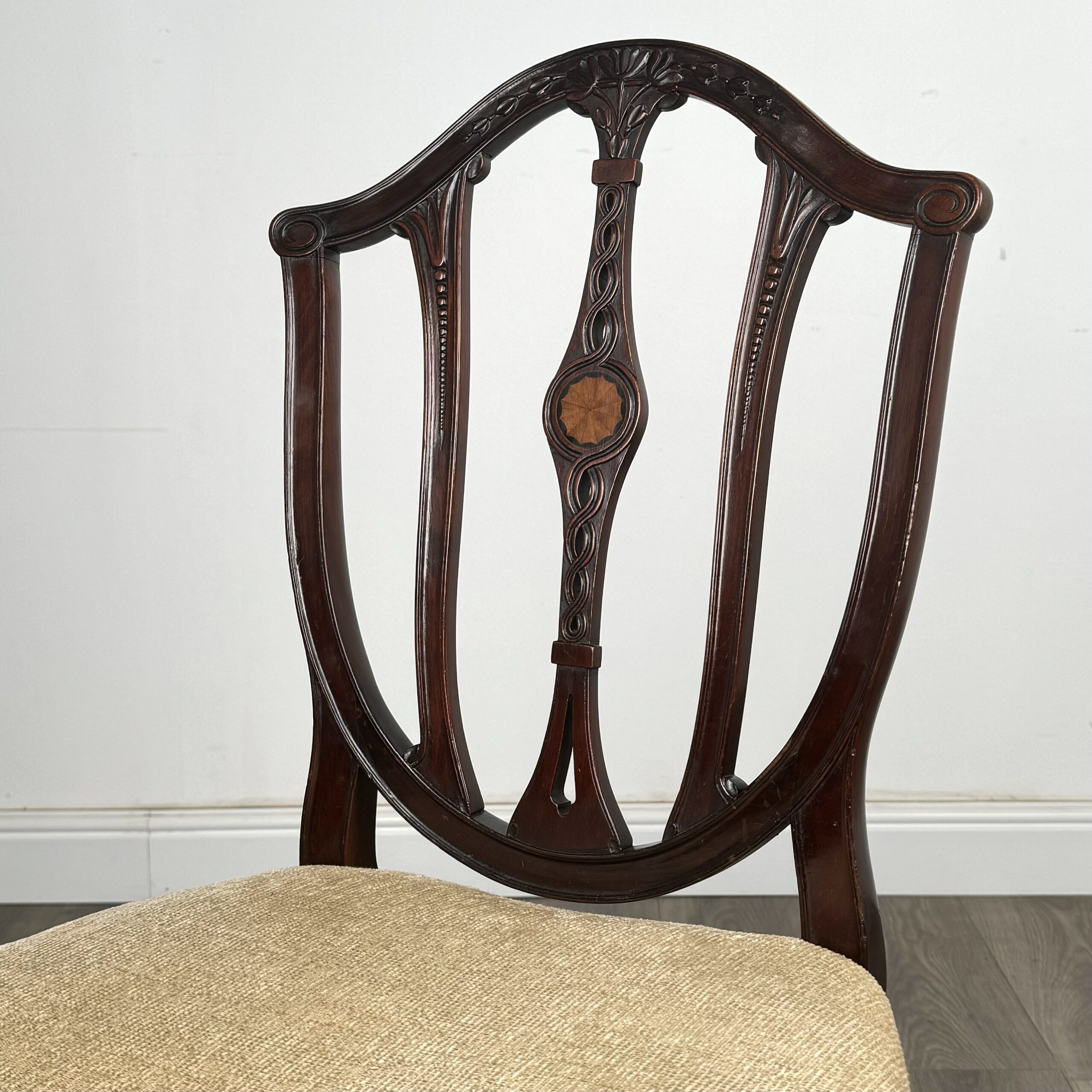 Antique 18th Century Set Of 8 Hepplewhite Style Dining Chairs