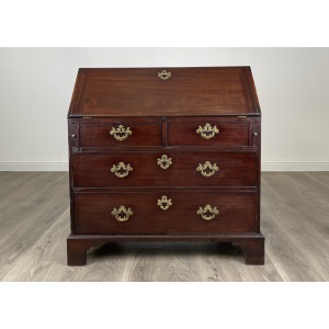 Antique 18th Century Bureau In Cuban Mahogany