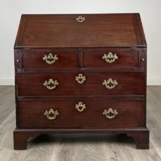 Antique 18th Century Bureau In Cuban Mahogany