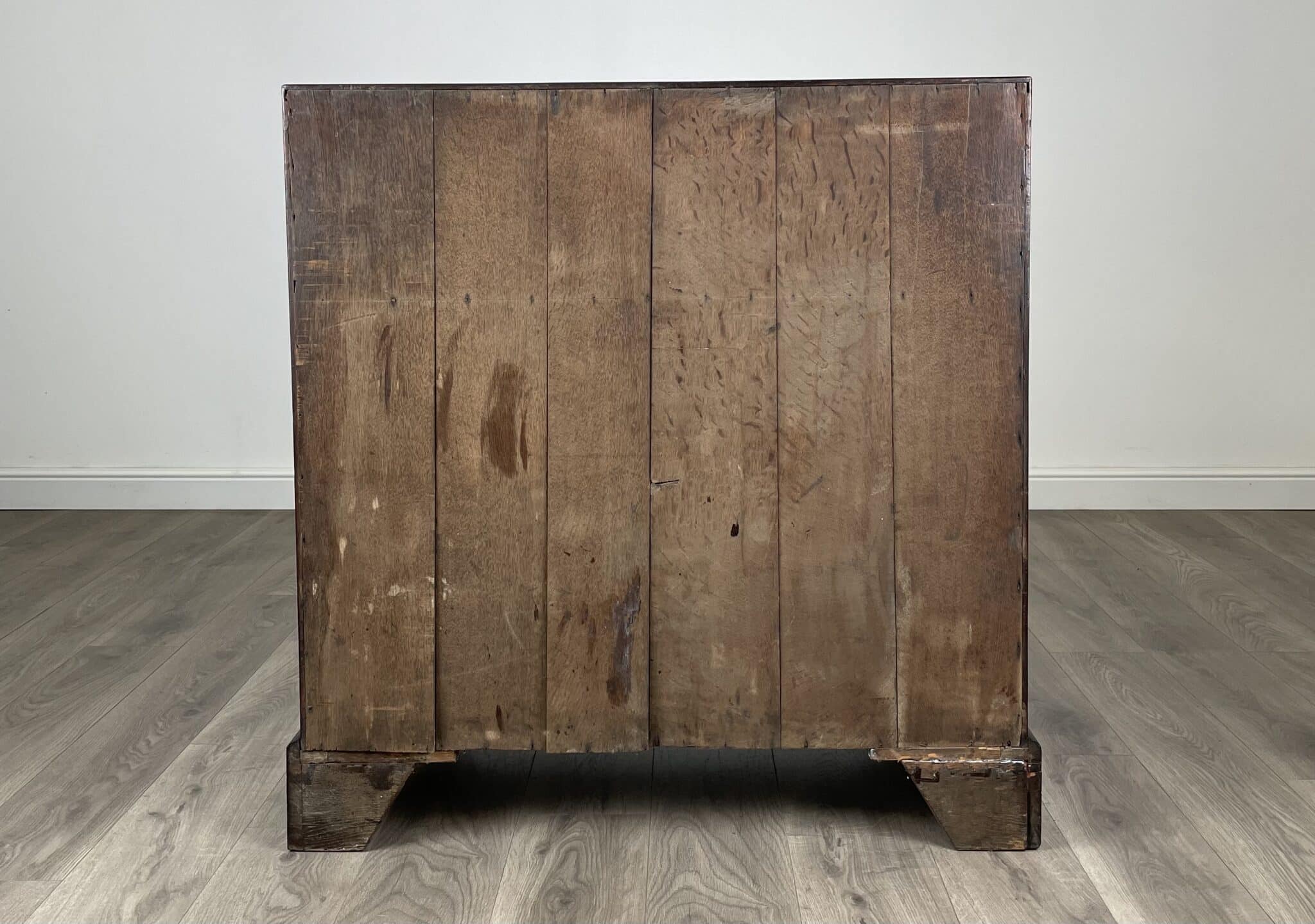 Antique 18th Century Bureau In Cuban Mahogany