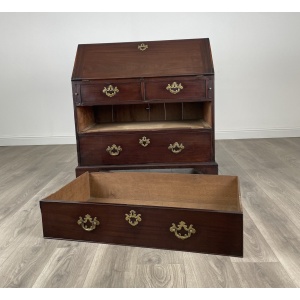 Antique 18th Century Bureau In Cuban Mahogany
