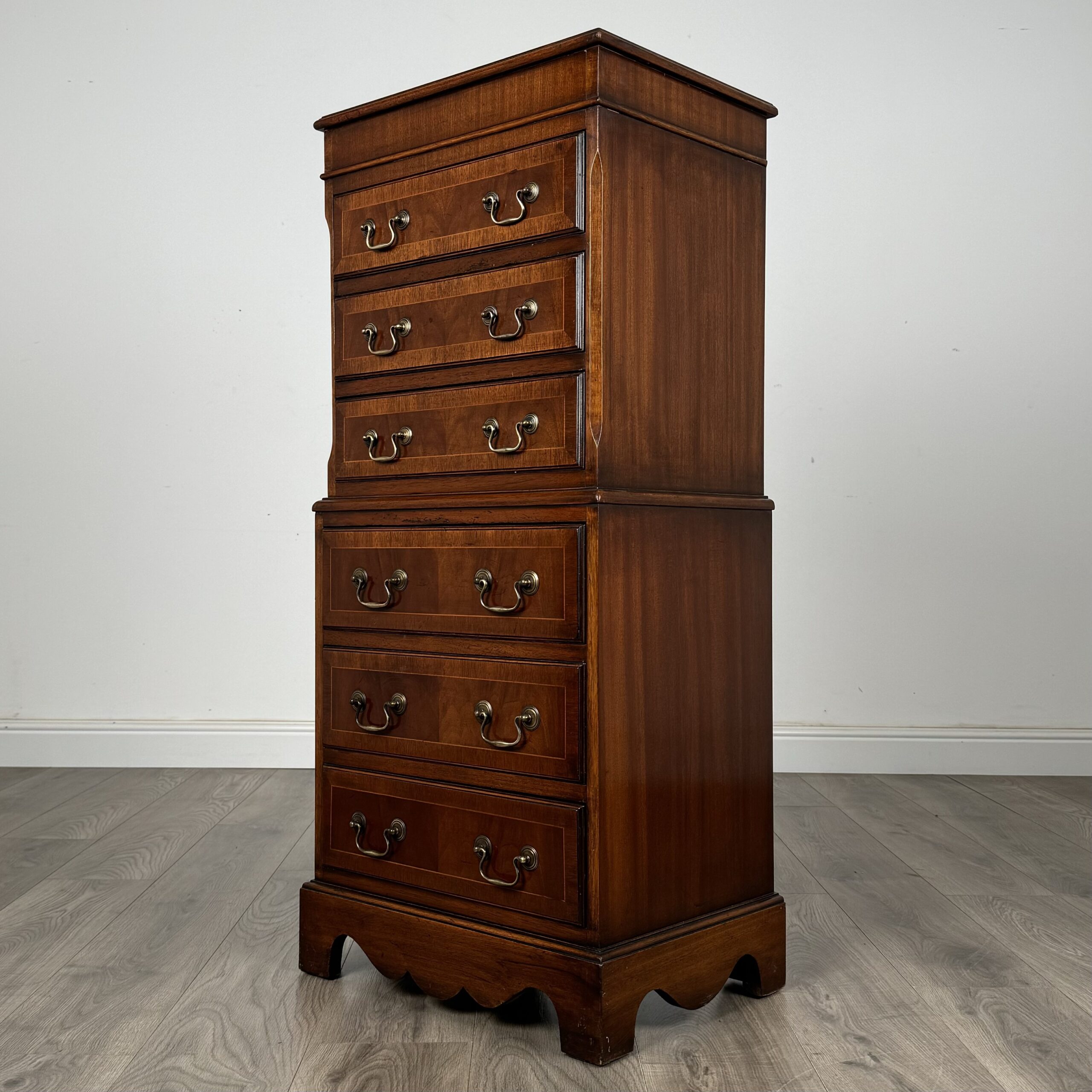 Antique 20th Century Small Chest On Chest In Mahogany