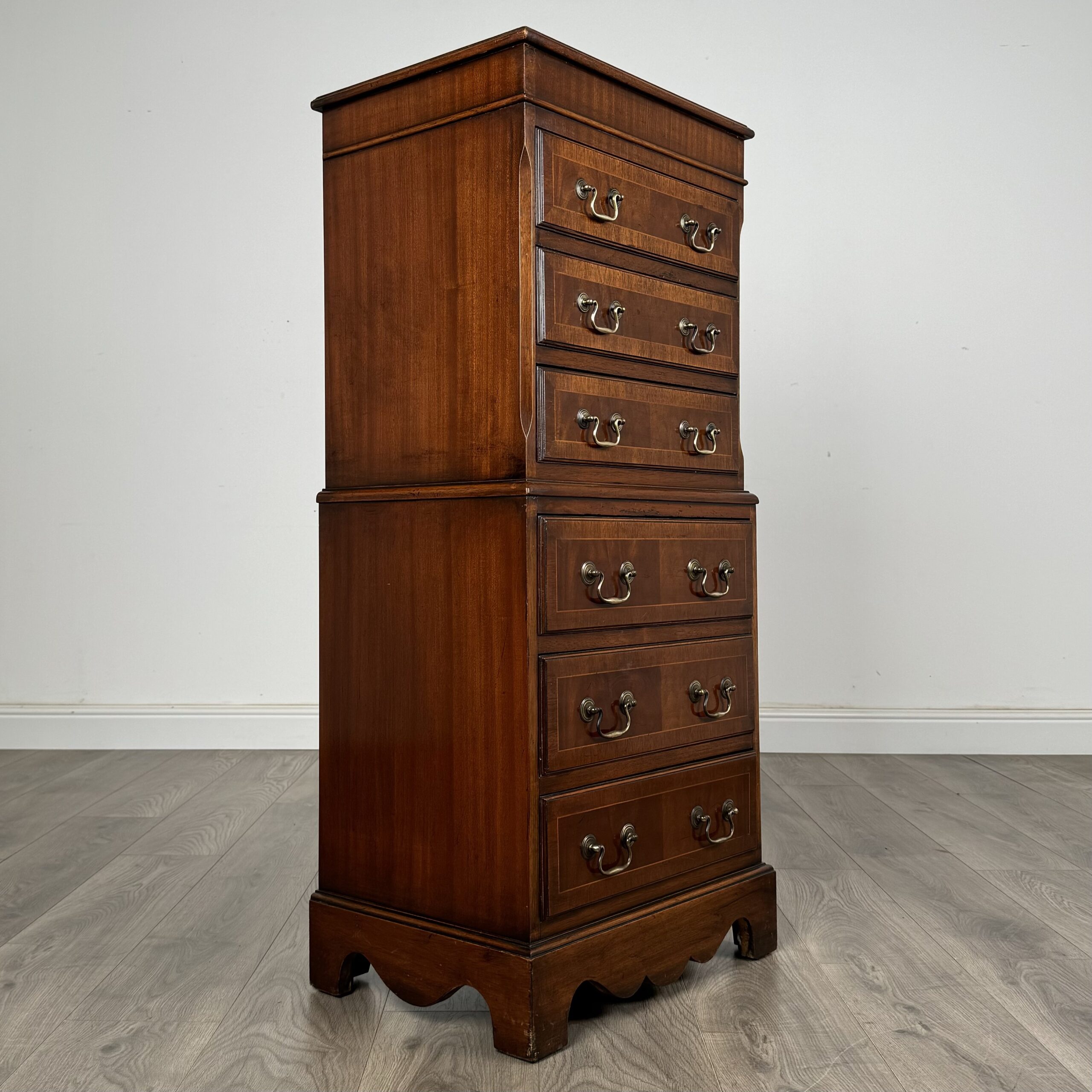 Antique 20th Century Small Chest On Chest In Mahogany