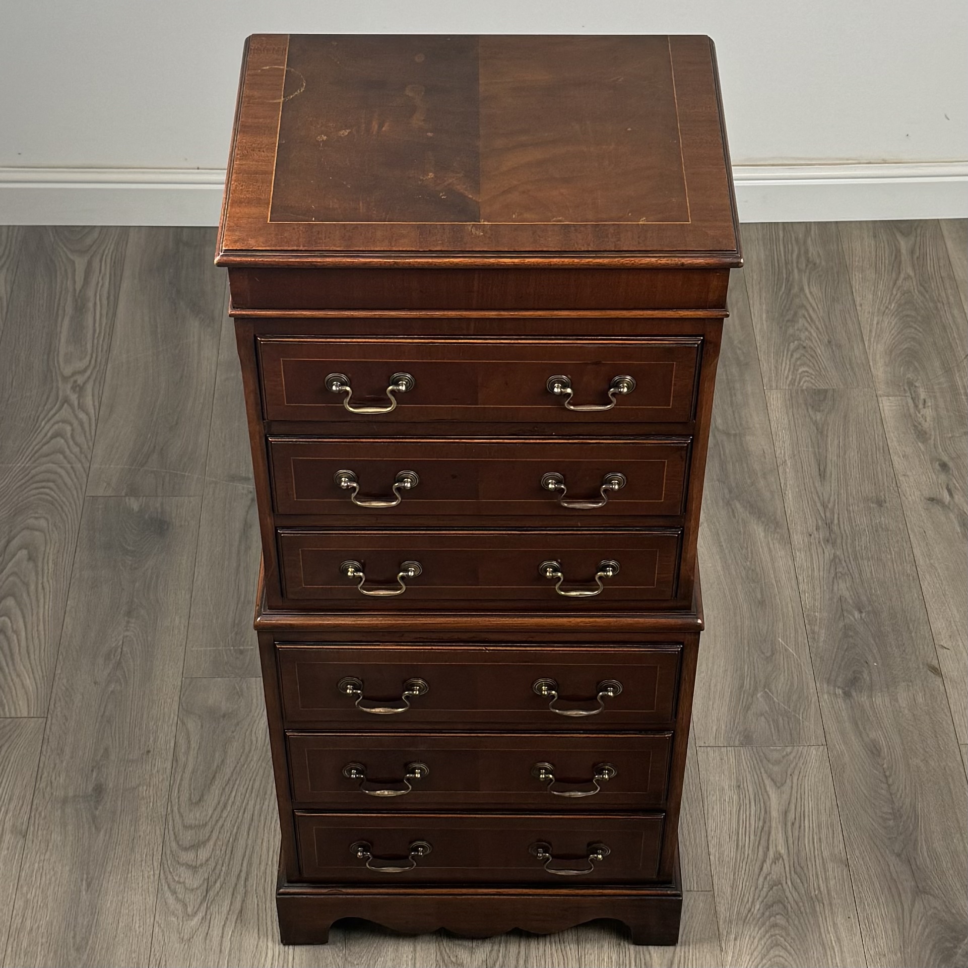 Antique 20th Century Small Chest On Chest In Mahogany