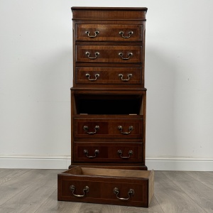 Antique 20th Century Small Chest On Chest In Mahogany