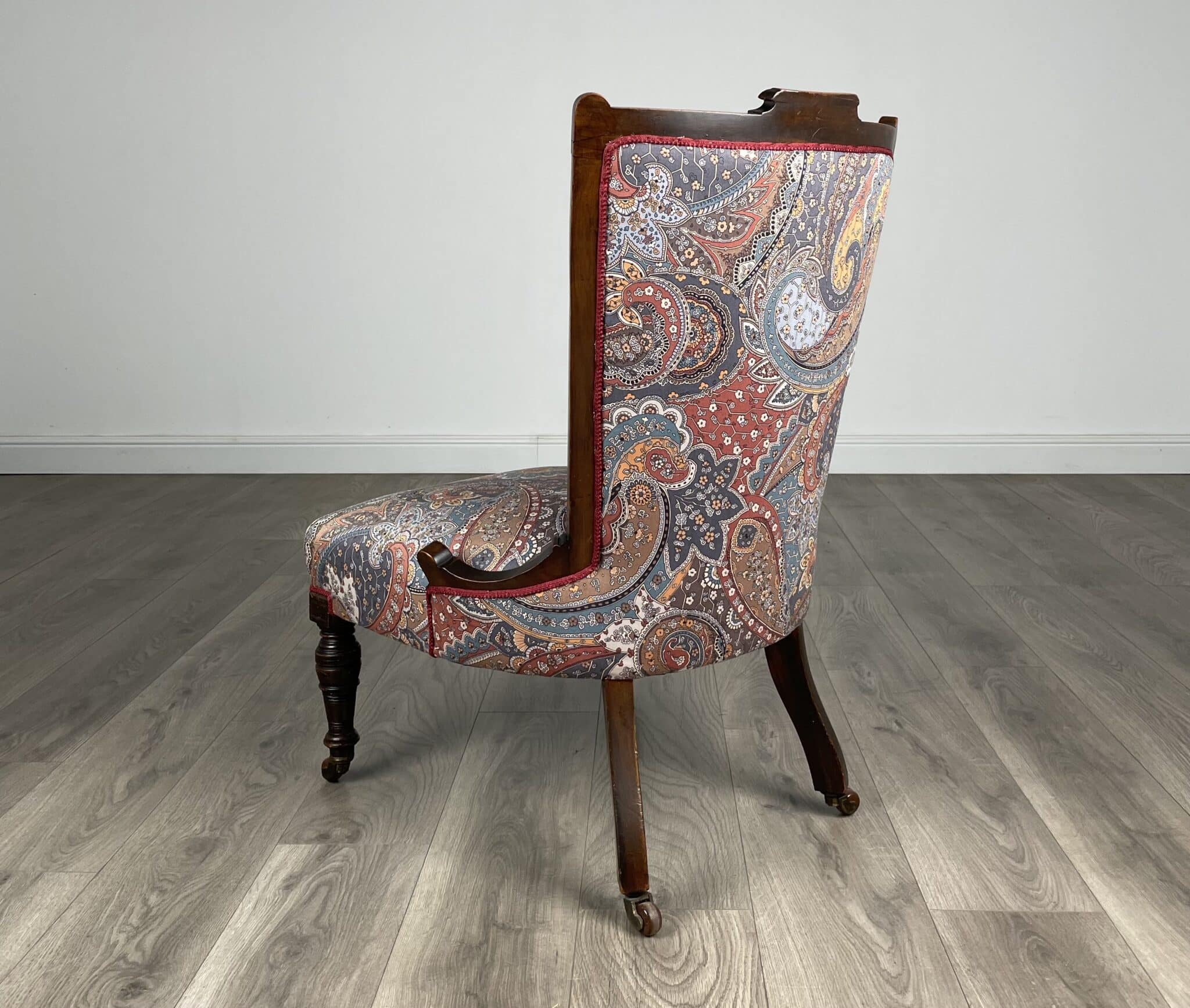 Antique 20th Century Nursing Chair / Armchair In Mahogany