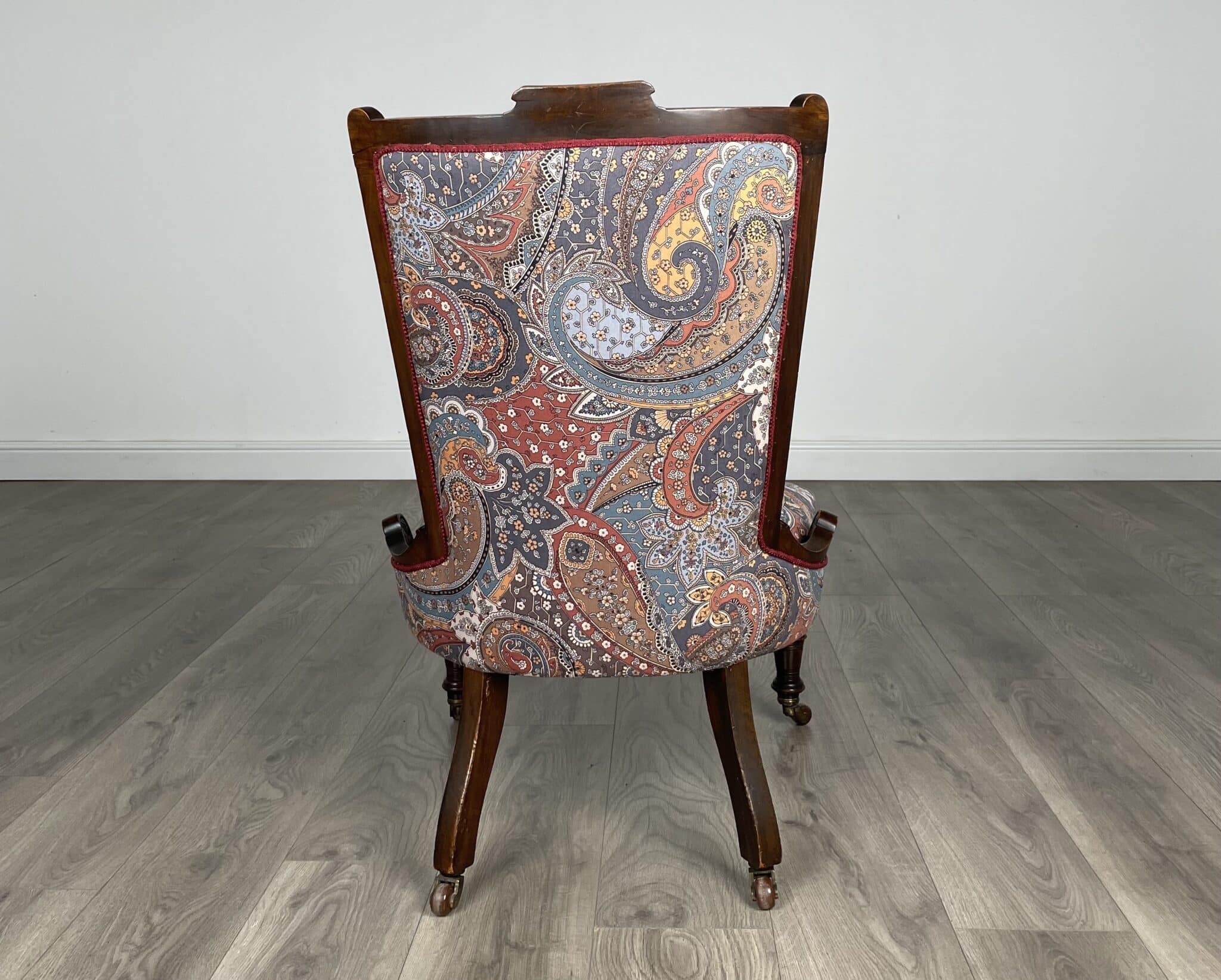Antique 20th Century Nursing Chair / Armchair In Mahogany