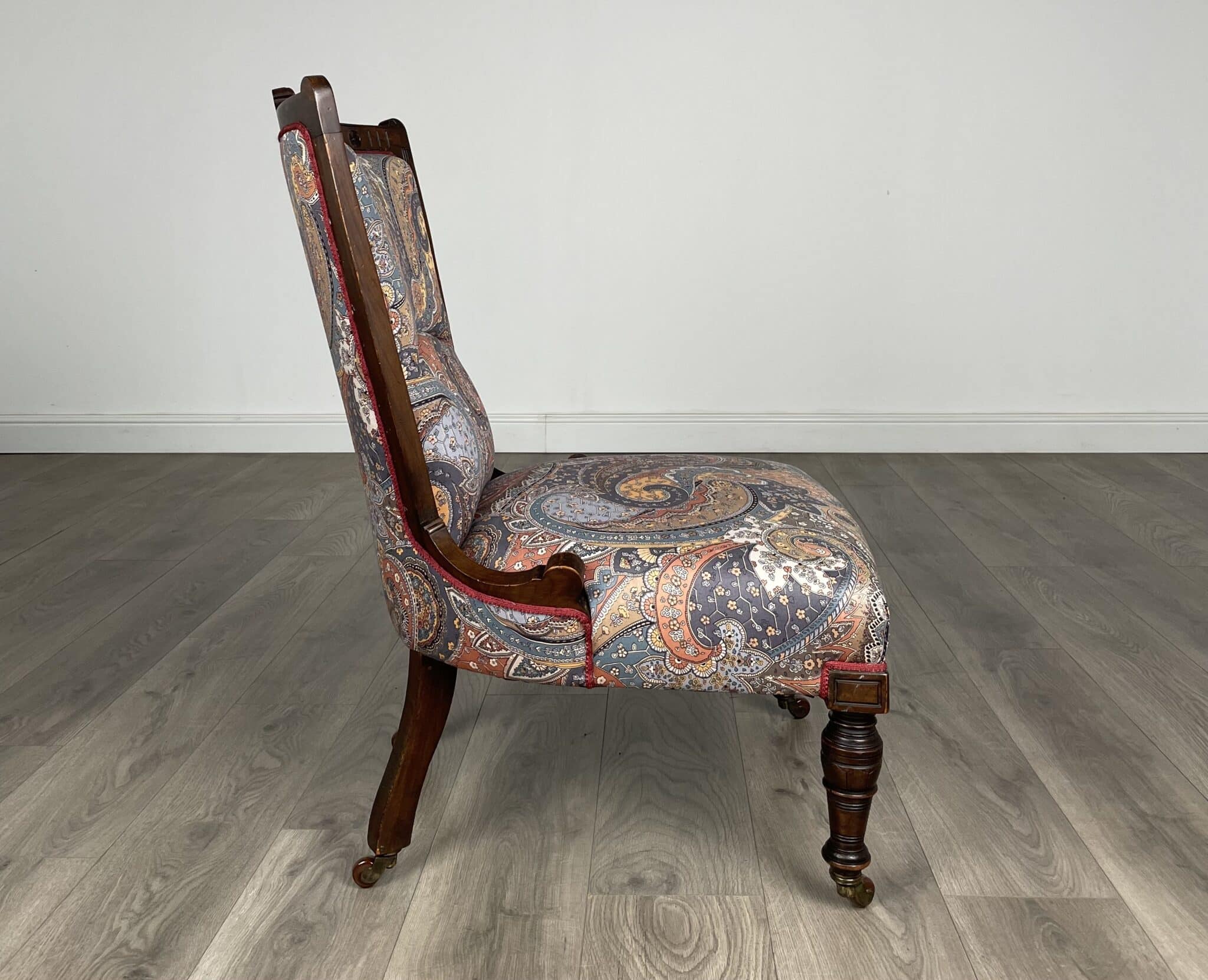 Antique 20th Century Nursing Chair / Armchair In Mahogany