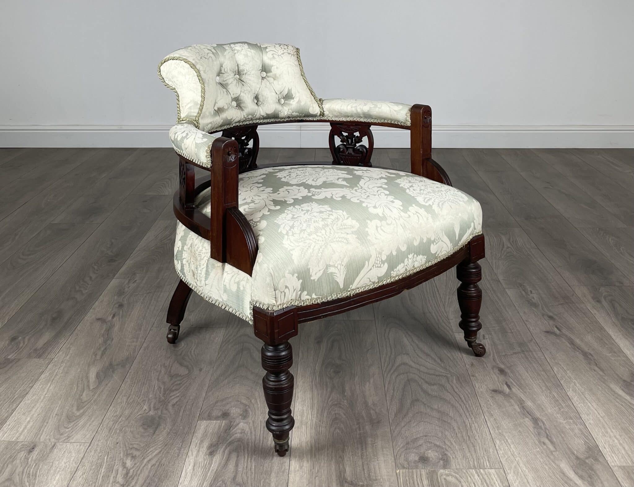 Antique 20th Century Tub Chair / Armchair In Mahogany