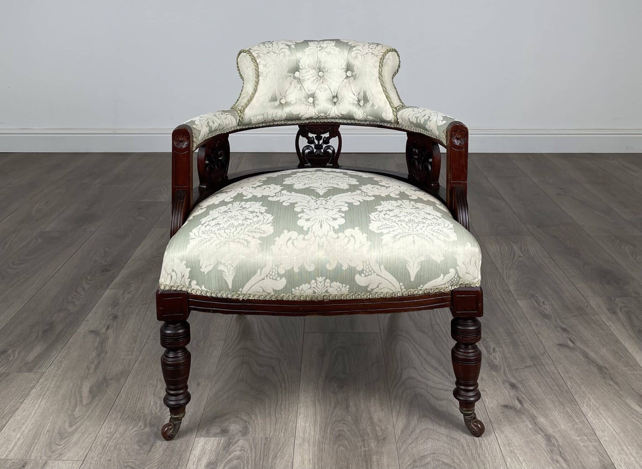 Antique 20th Century Tub Chair / Armchair In Mahogany