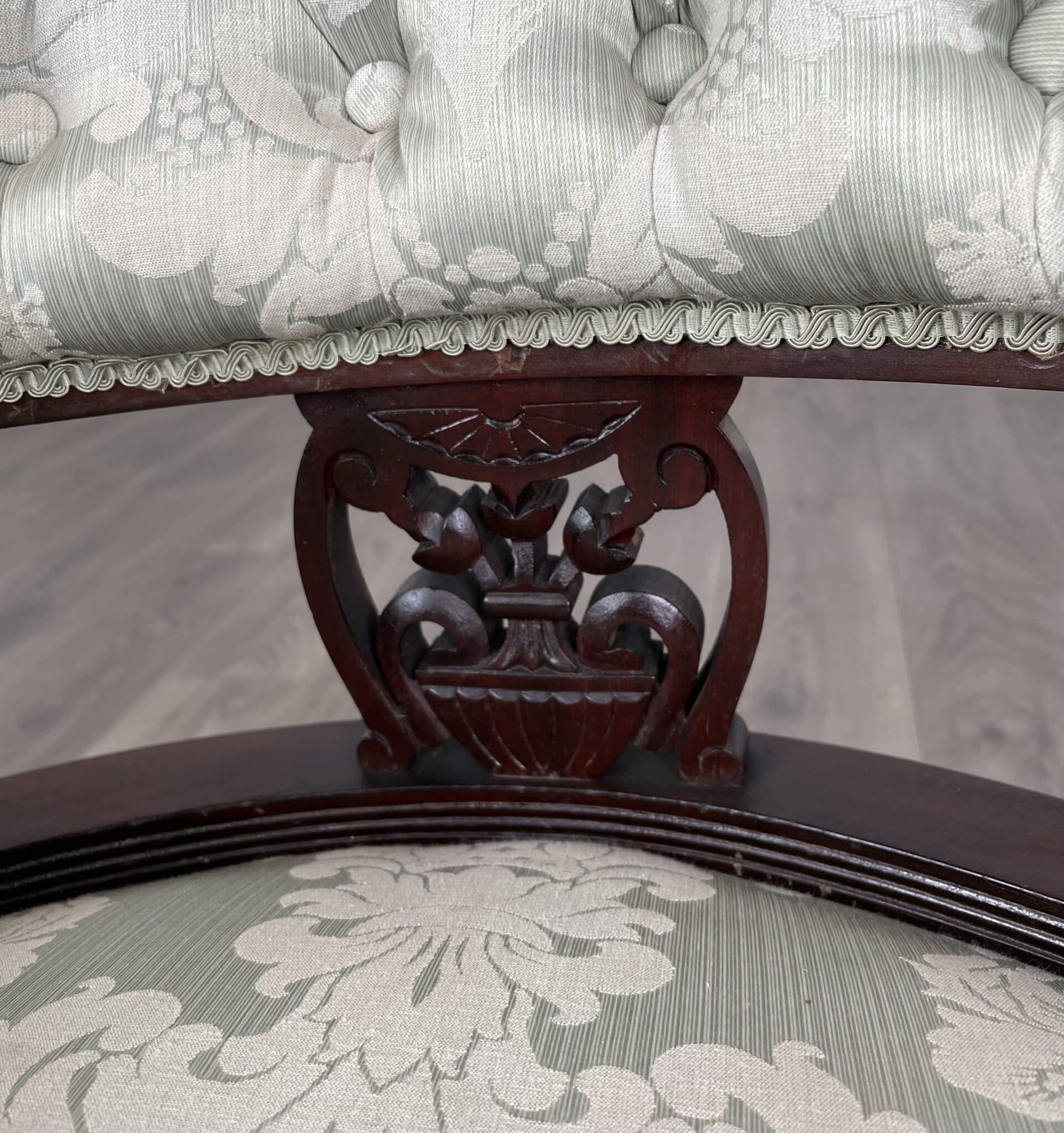 Antique 20th Century Tub Chair / Armchair In Mahogany