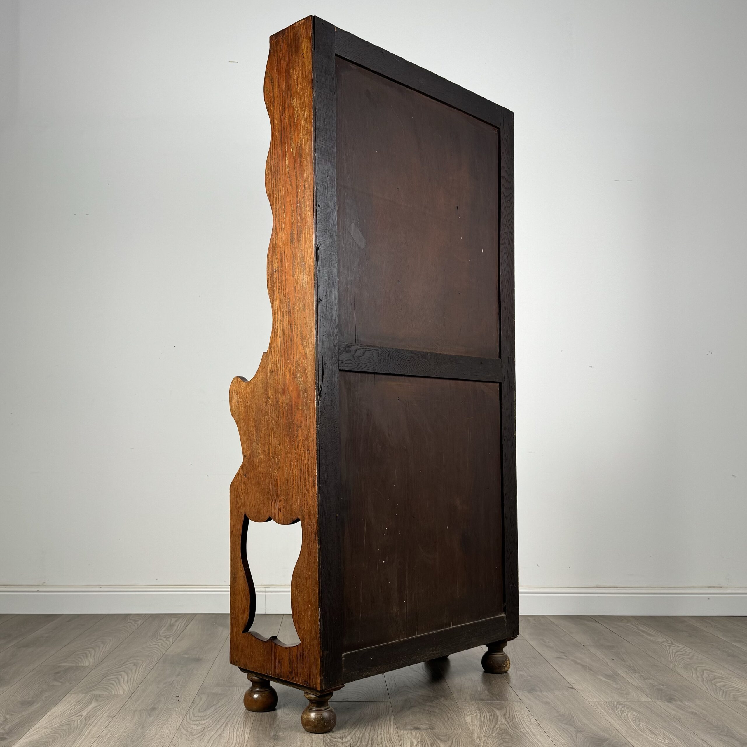 Antique Unusual 19th Century Dresser In Oak