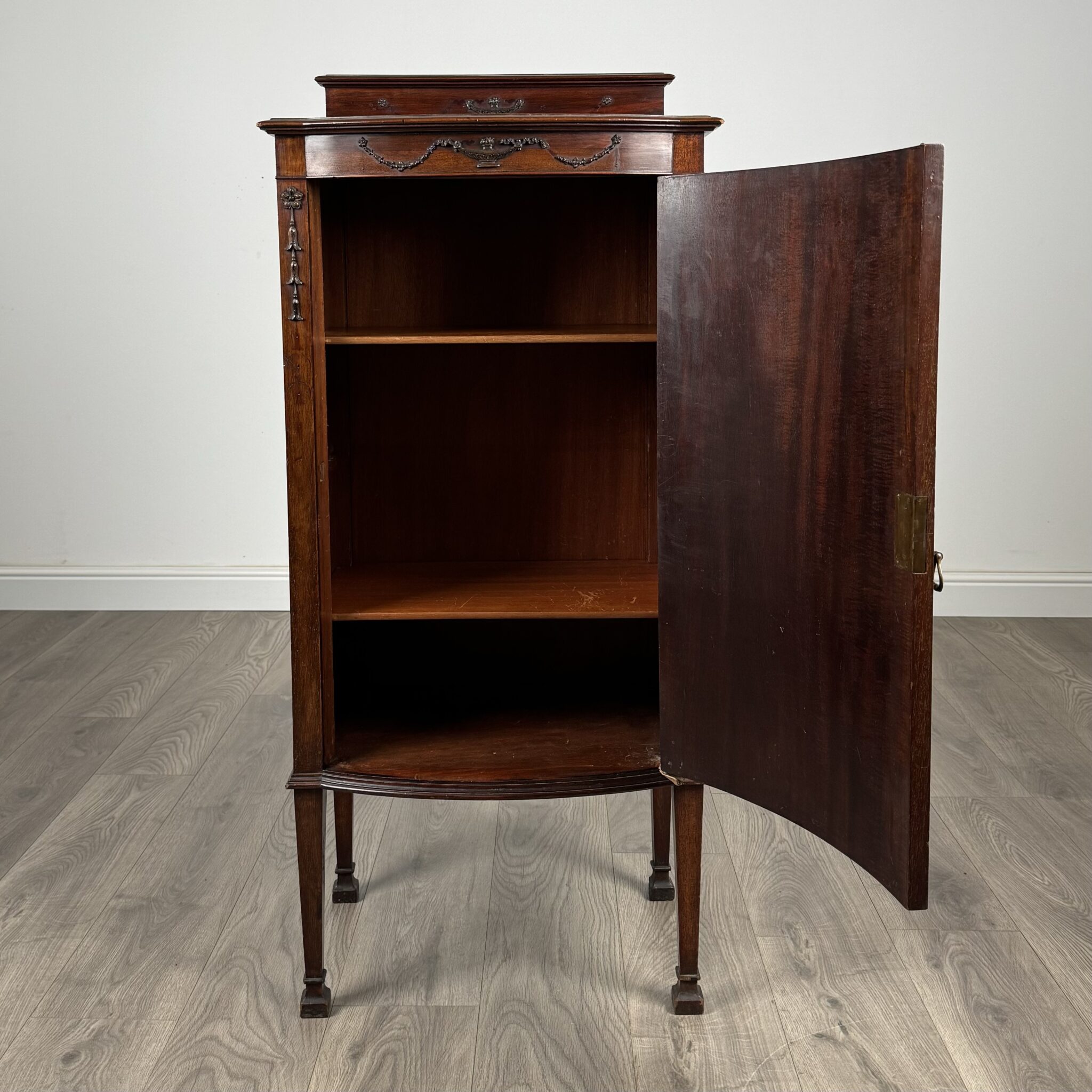 Antique 20th Century Cabinet In Mahogany