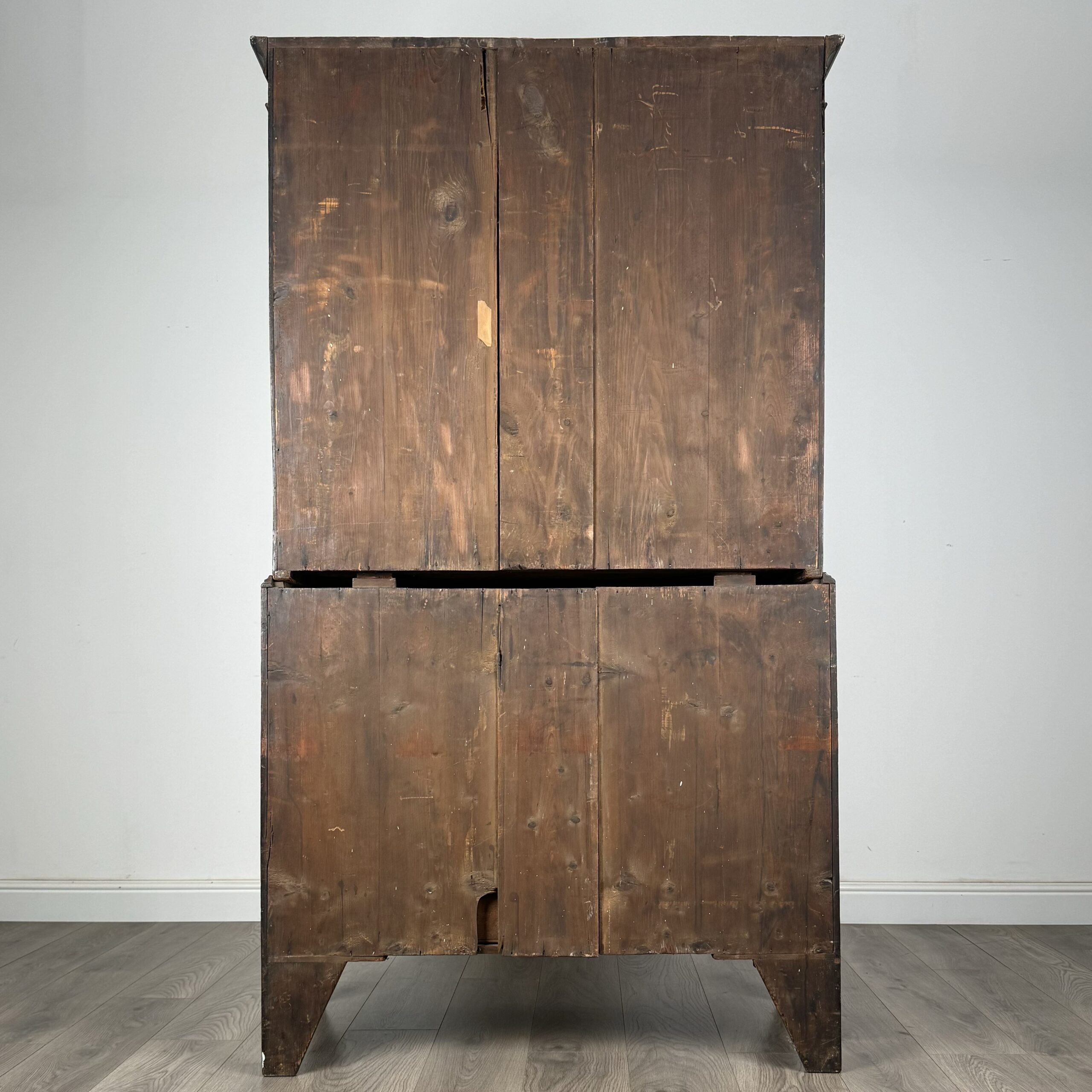 Antique 18th Century Chest On Chest In Mahogany