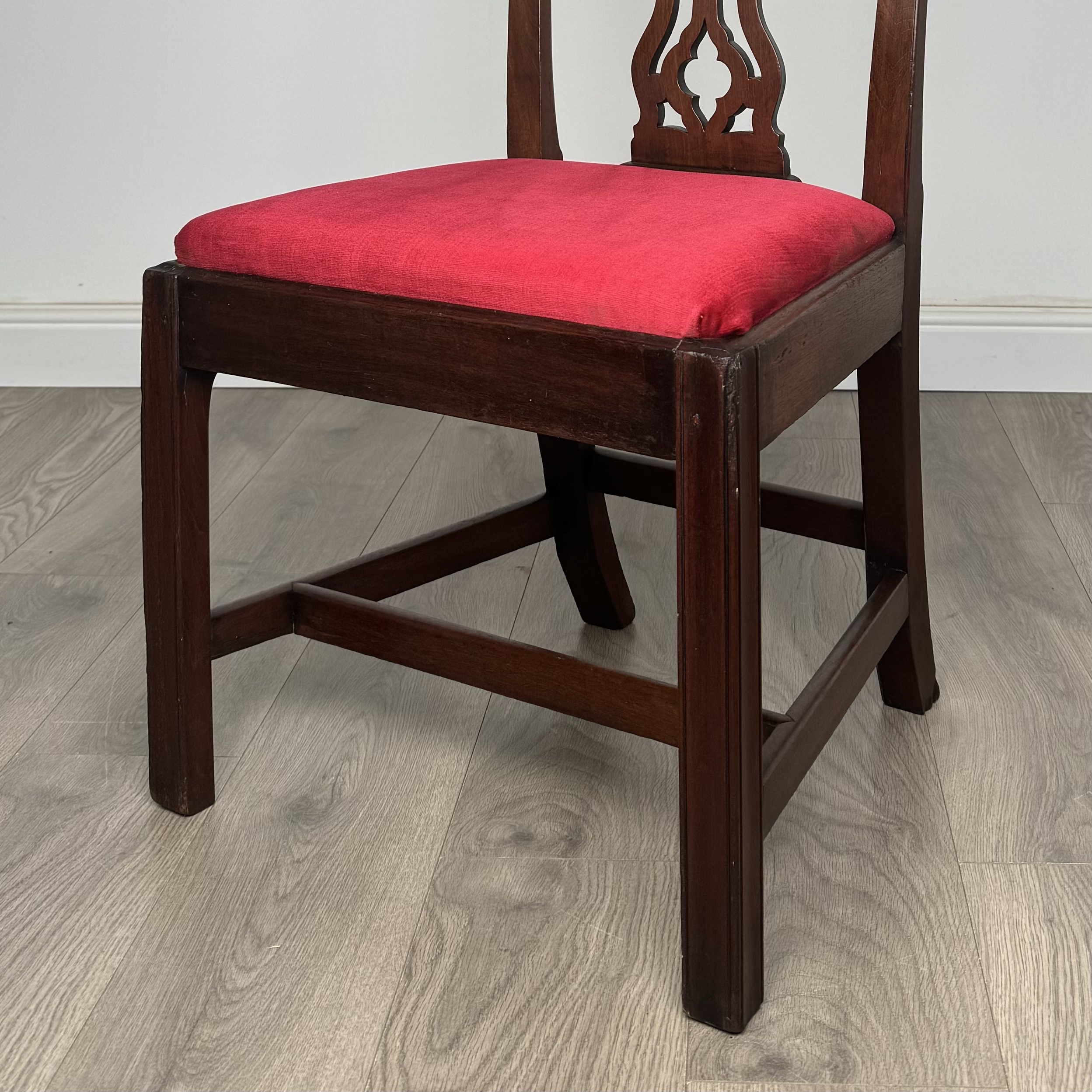 Antique 18th Century Unusual Set Of 8 Irish Dining Chairs