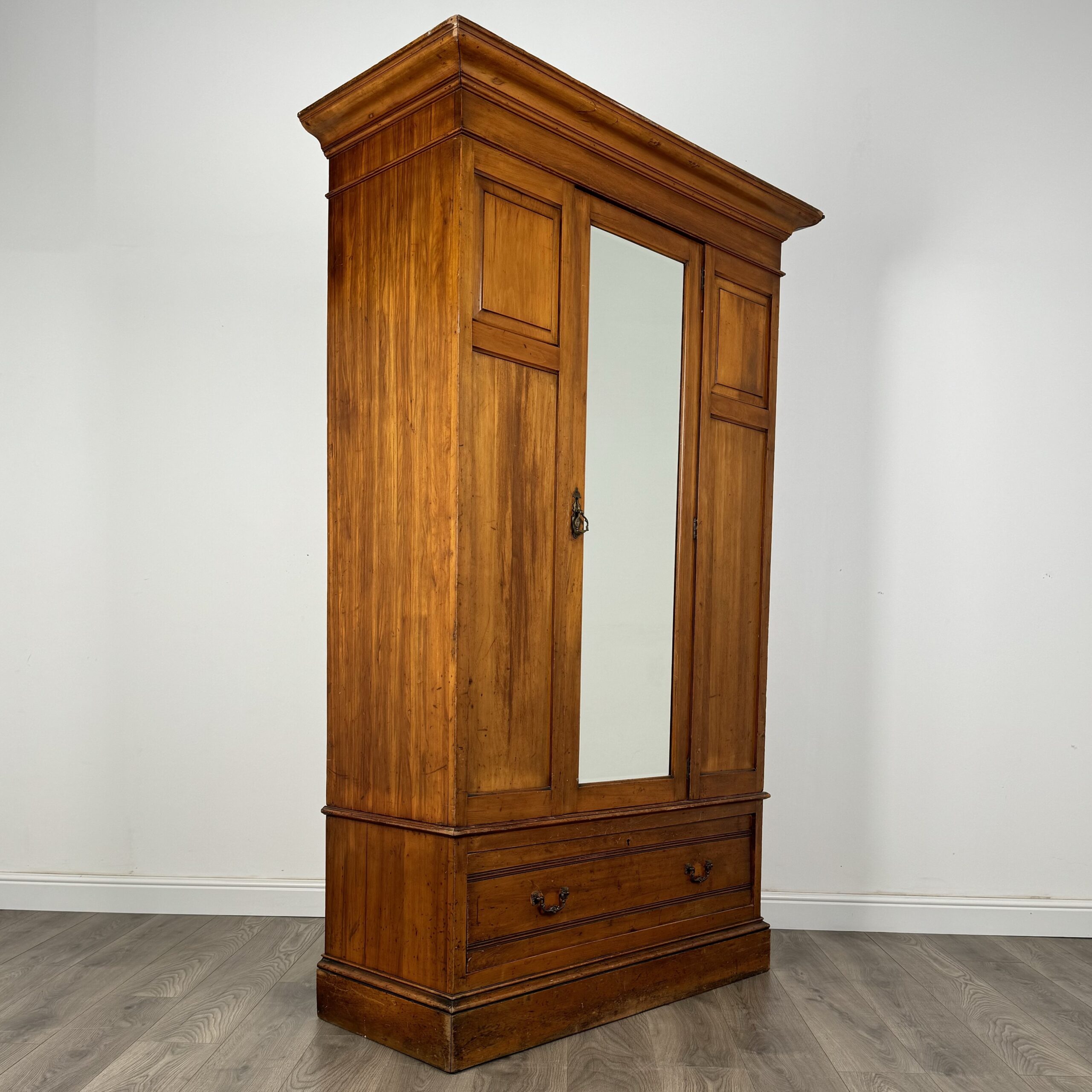 Antique Late 19th Century Wardrobe In Satin Walnut