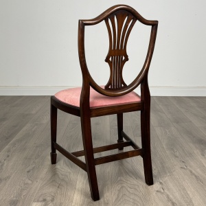 Antique 20th Century Set Of 10 Hepplewhite Style Dining Chairs