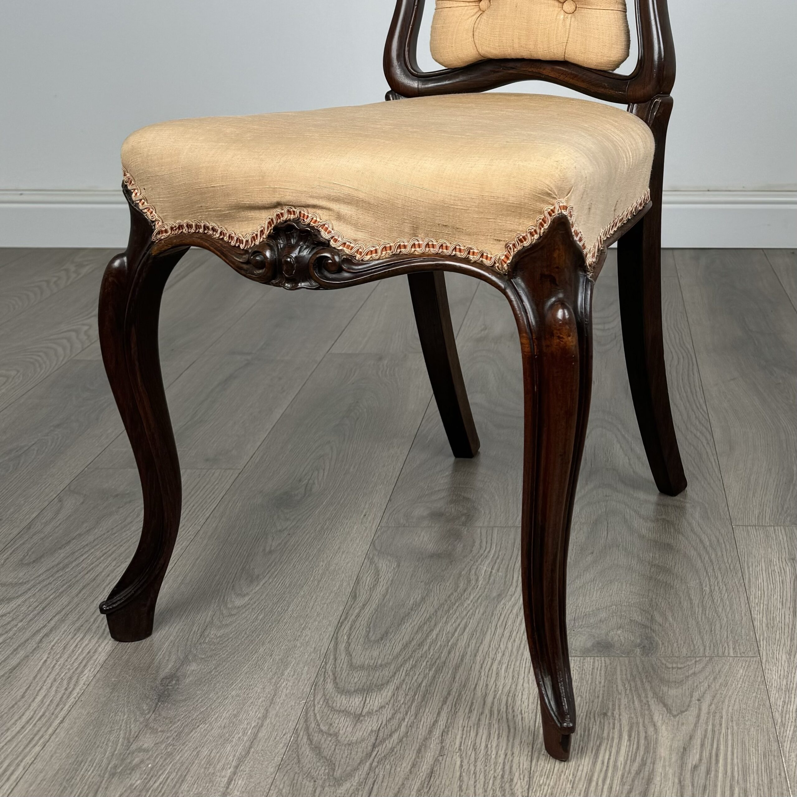 Antique 19th Century Set Of 4 Finest Quality Dining Chairs