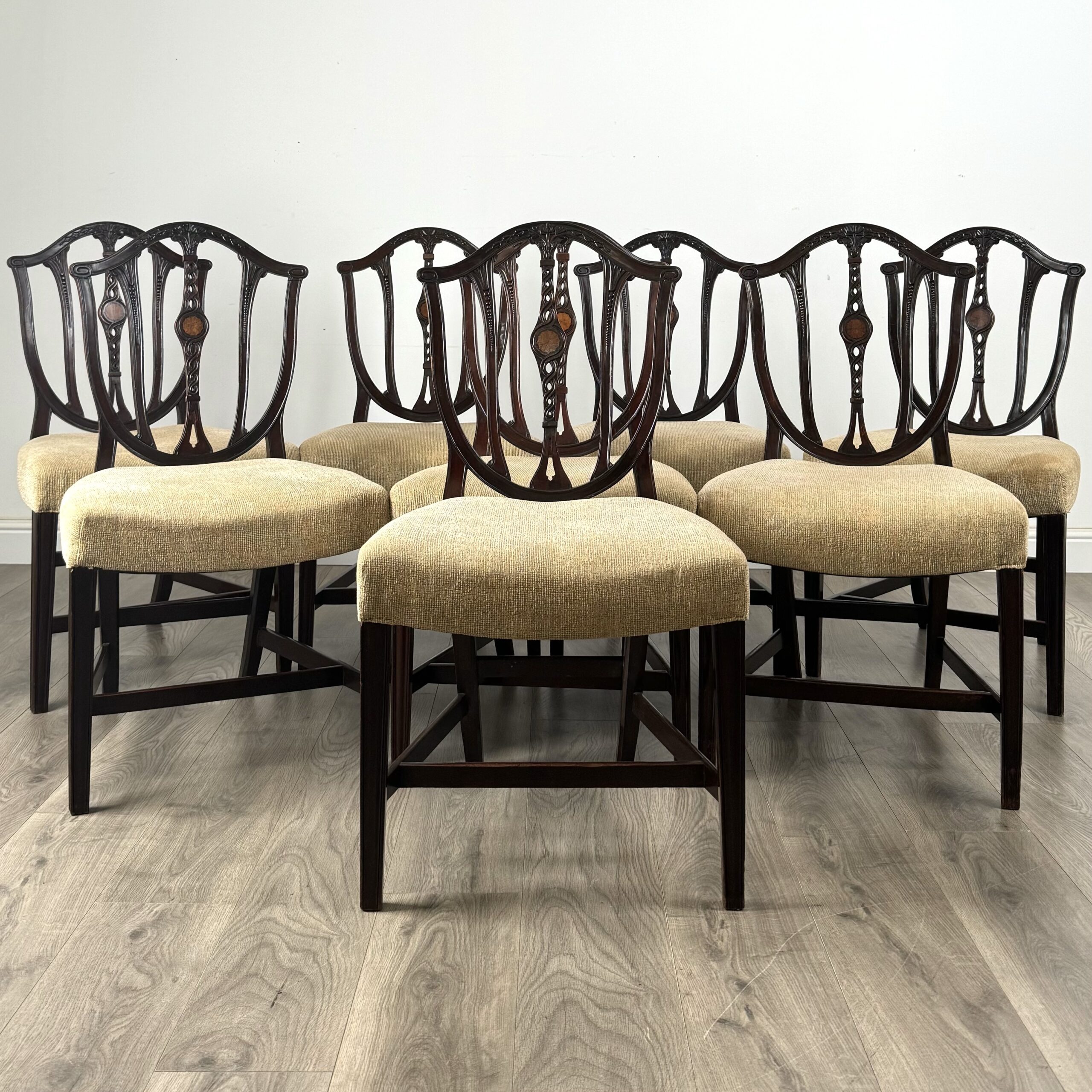 Antique 18th Century Set Of 8 Hepplewhite Style Dining Chairs