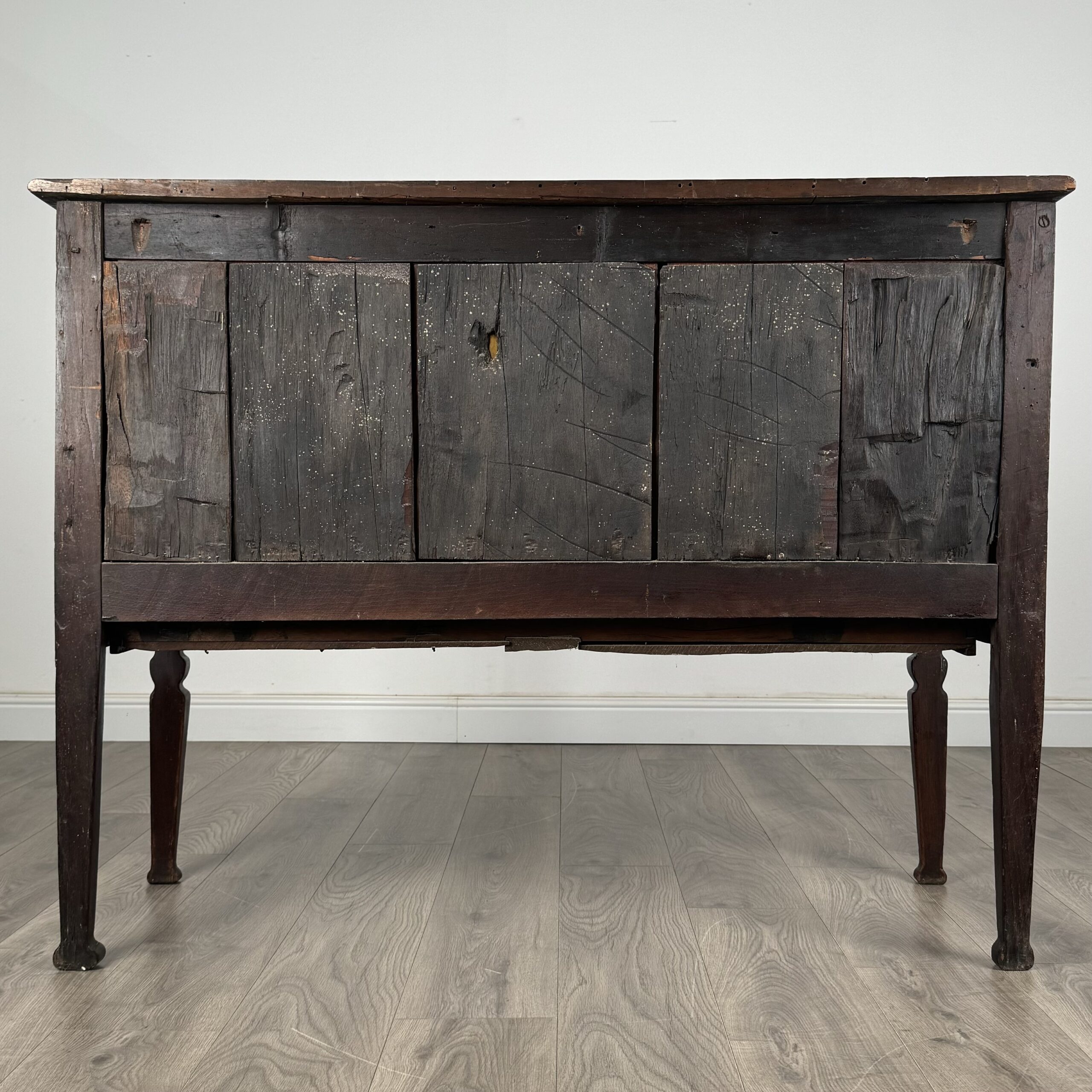 Antique 18th Century Carved Sideboard In Walnut