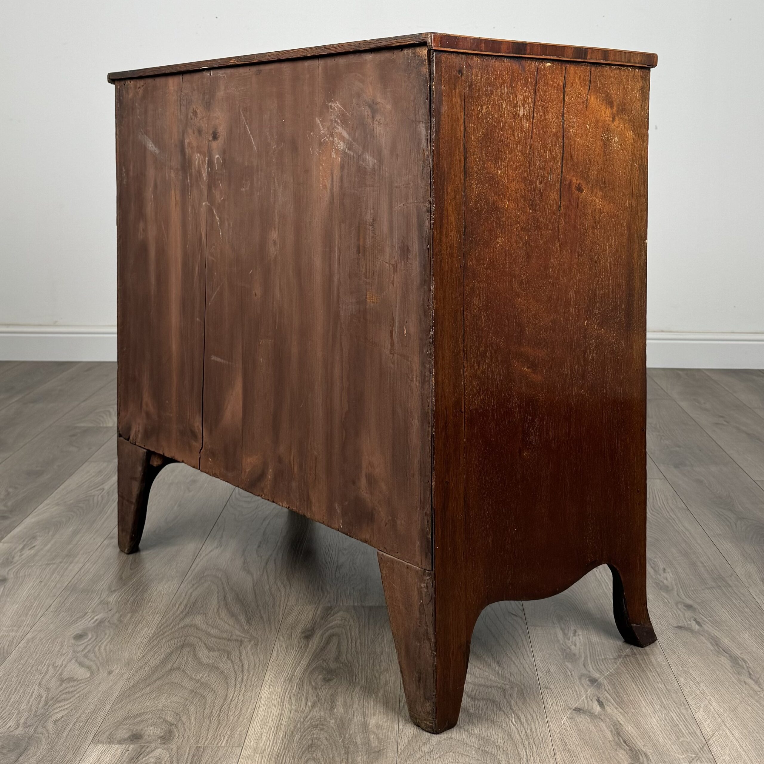 Antique 18th Century Small Chest Of Drawers In Mahogany