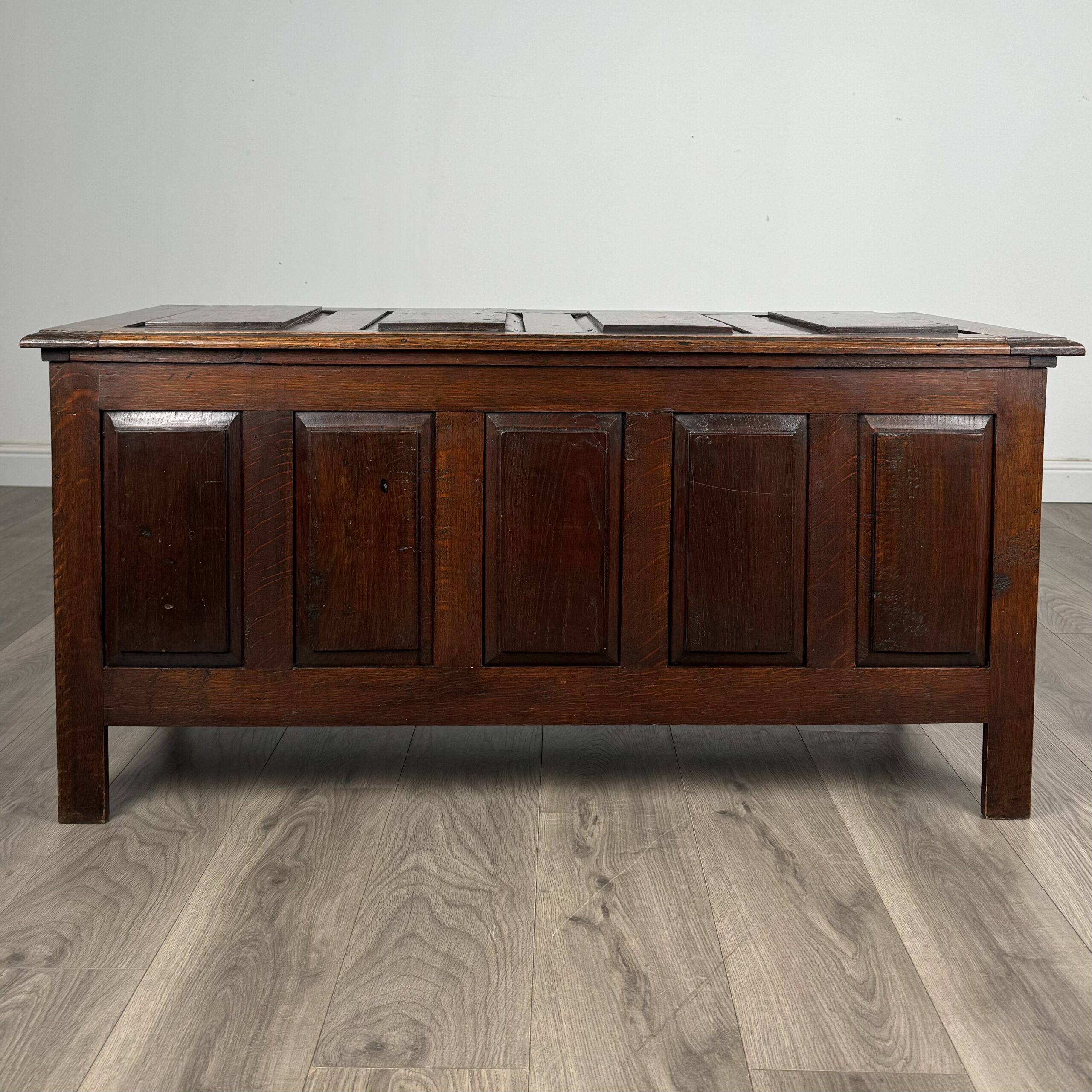 Antique 20th Century Coffer In Oak