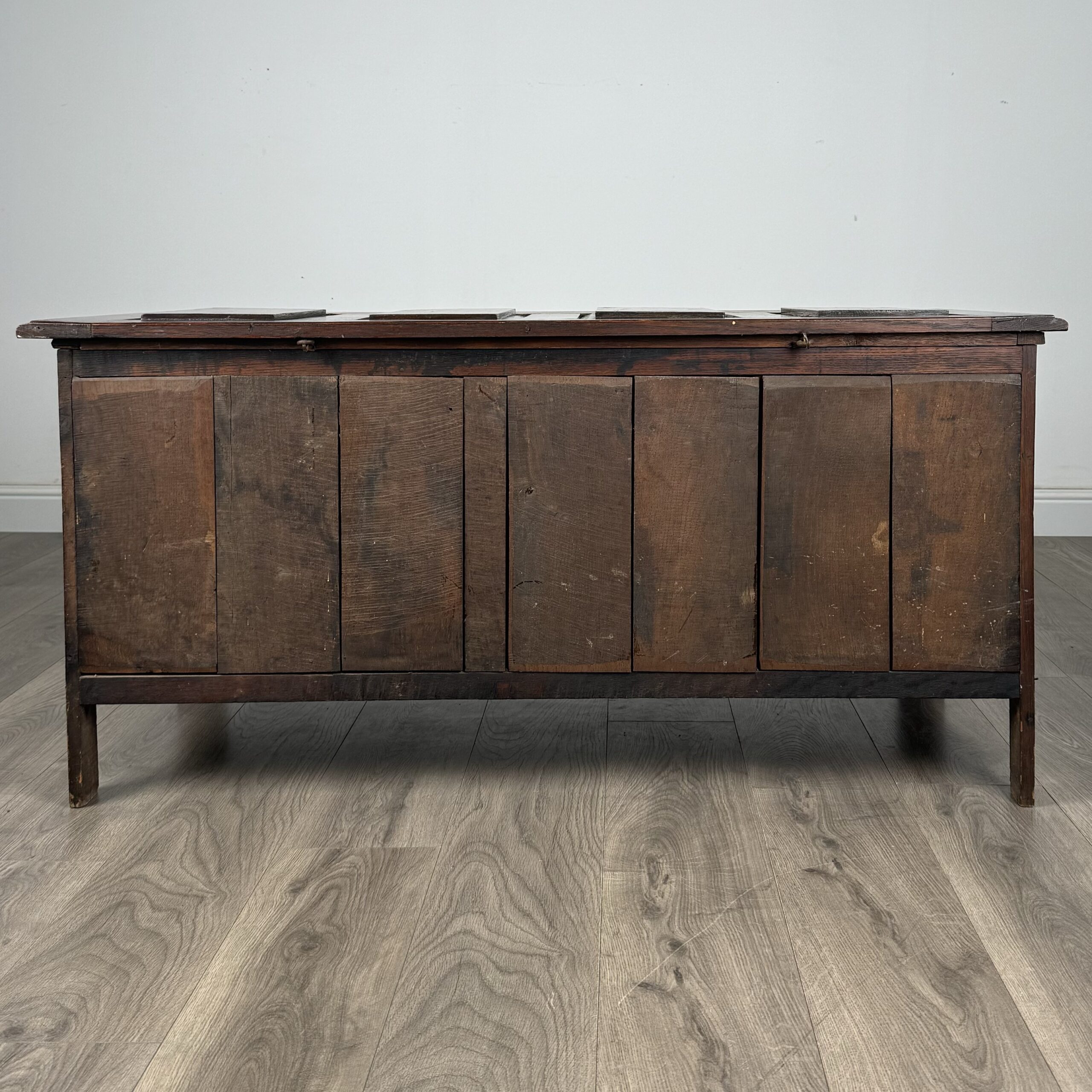 Antique 20th Century Coffer In Oak
