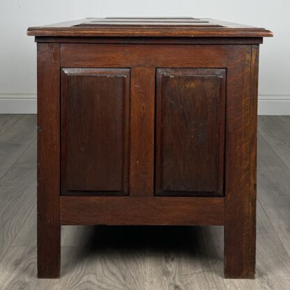 Antique 20th Century Coffer In Oak - Image 7
