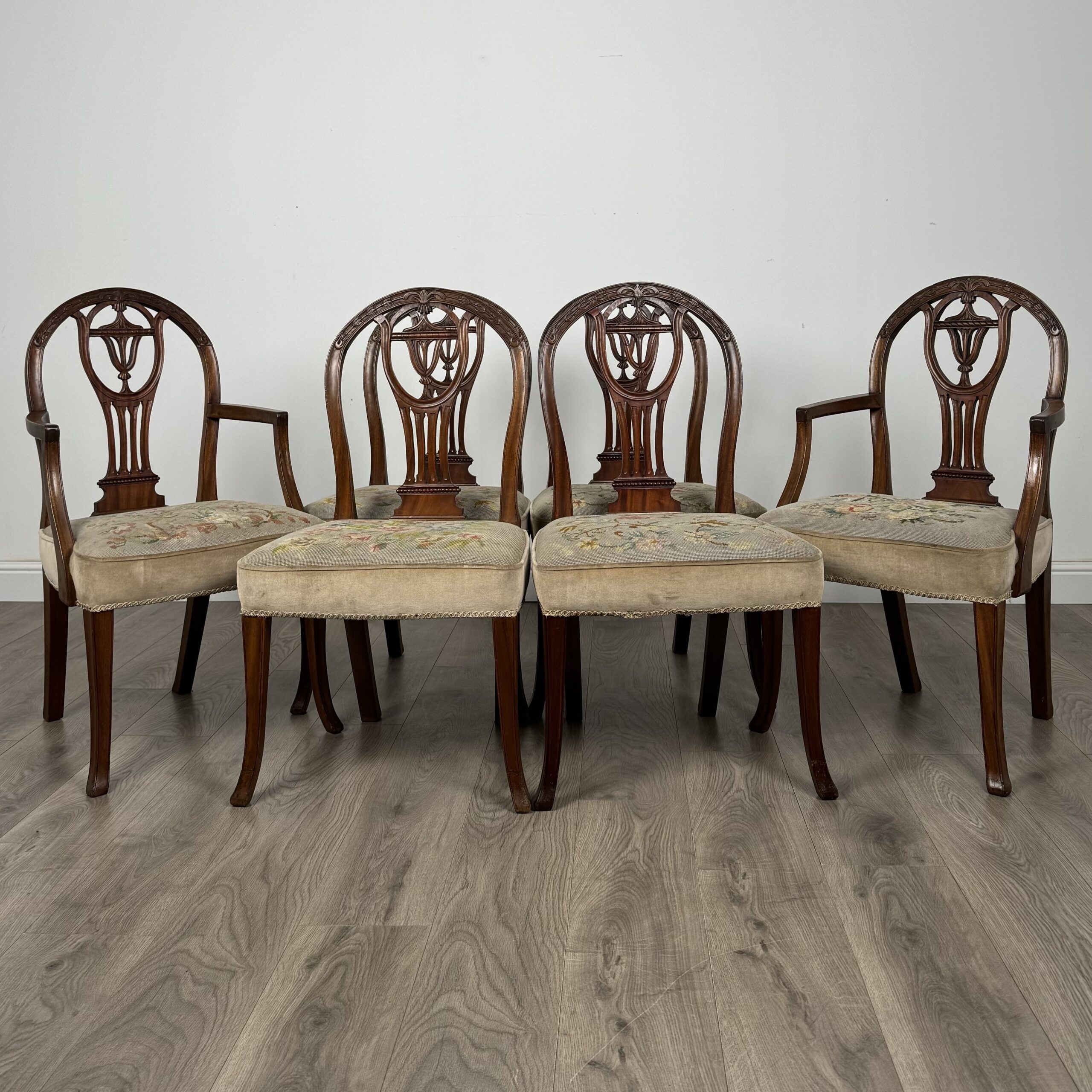 Antique 20th Century Set Of 6 Hepplewhite Style Dining Chairs