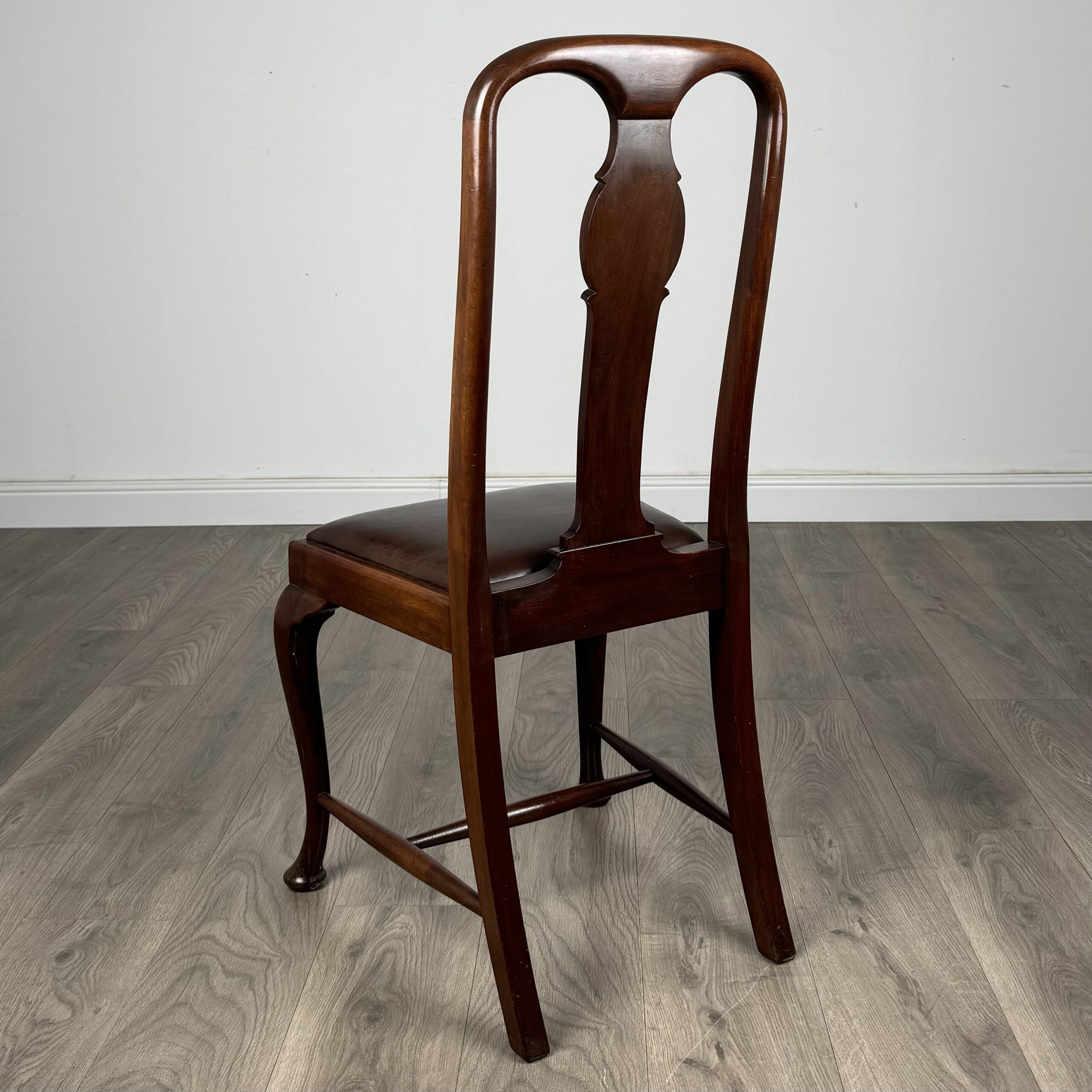 Antique 20th Century Set Of 6 Queen Anne Style Dining Chairs