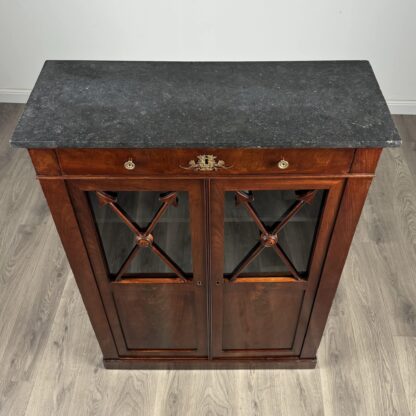 Antique 19th Century French Display Cabinet In Mahogany - Image 10