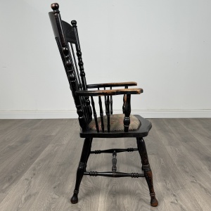 Antique 19th Century Ebonised Windsor Armchair In Oak