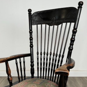 Antique 19th Century Ebonised Windsor Armchair In Oak