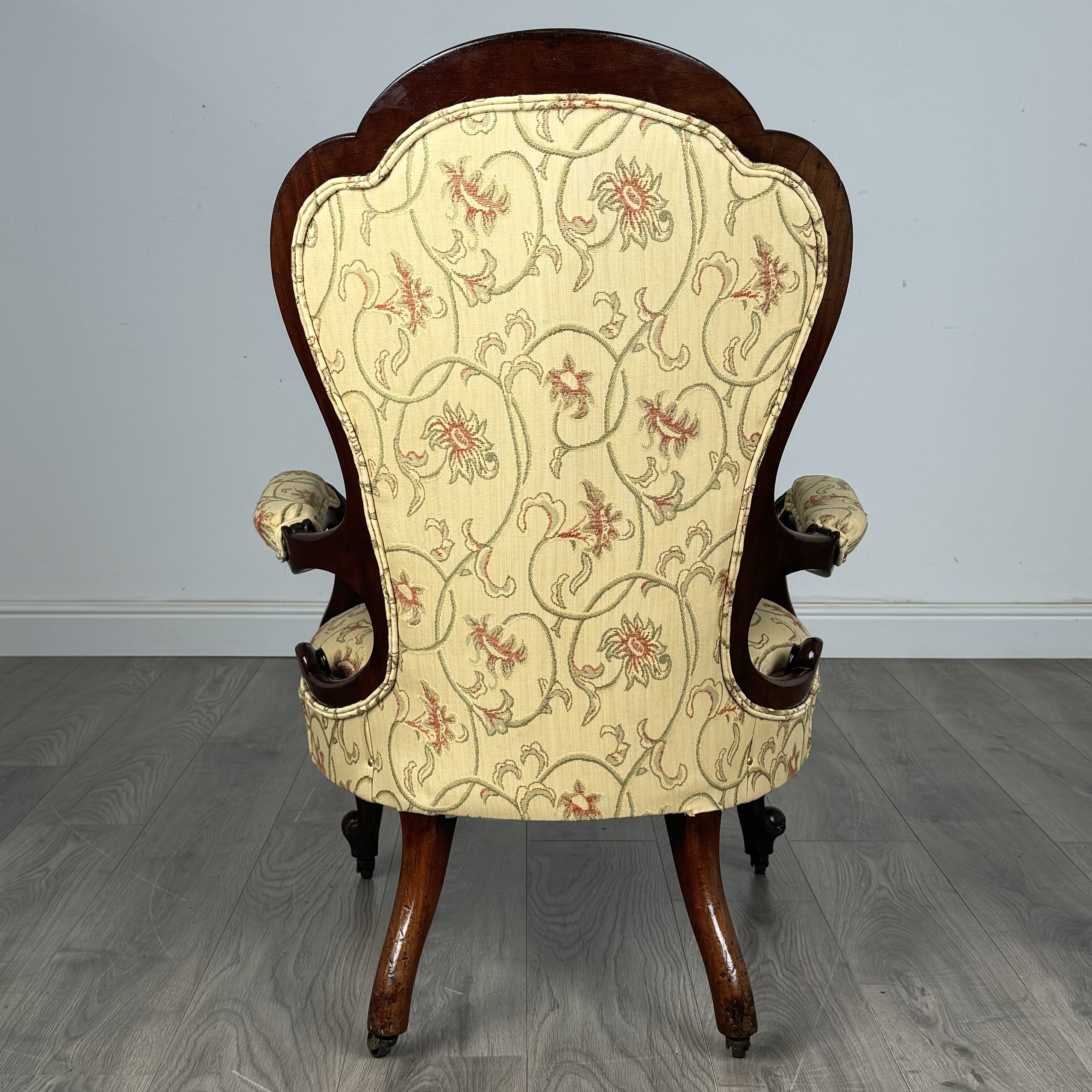 Antique 19th Century Armchair In Mahogany