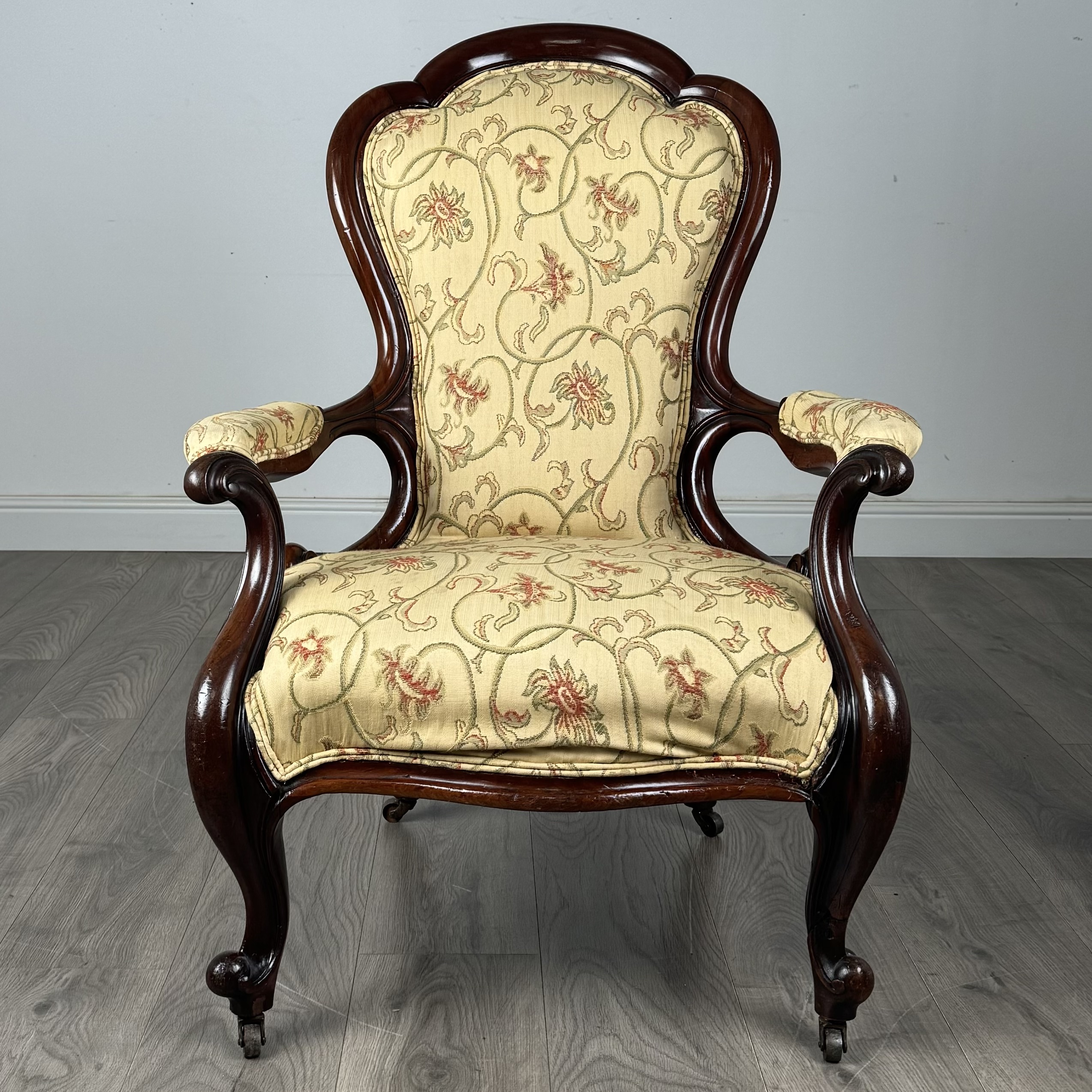 Antique 19th Century Armchair In Mahogany