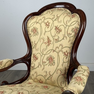Antique 19th Century Armchair In Mahogany