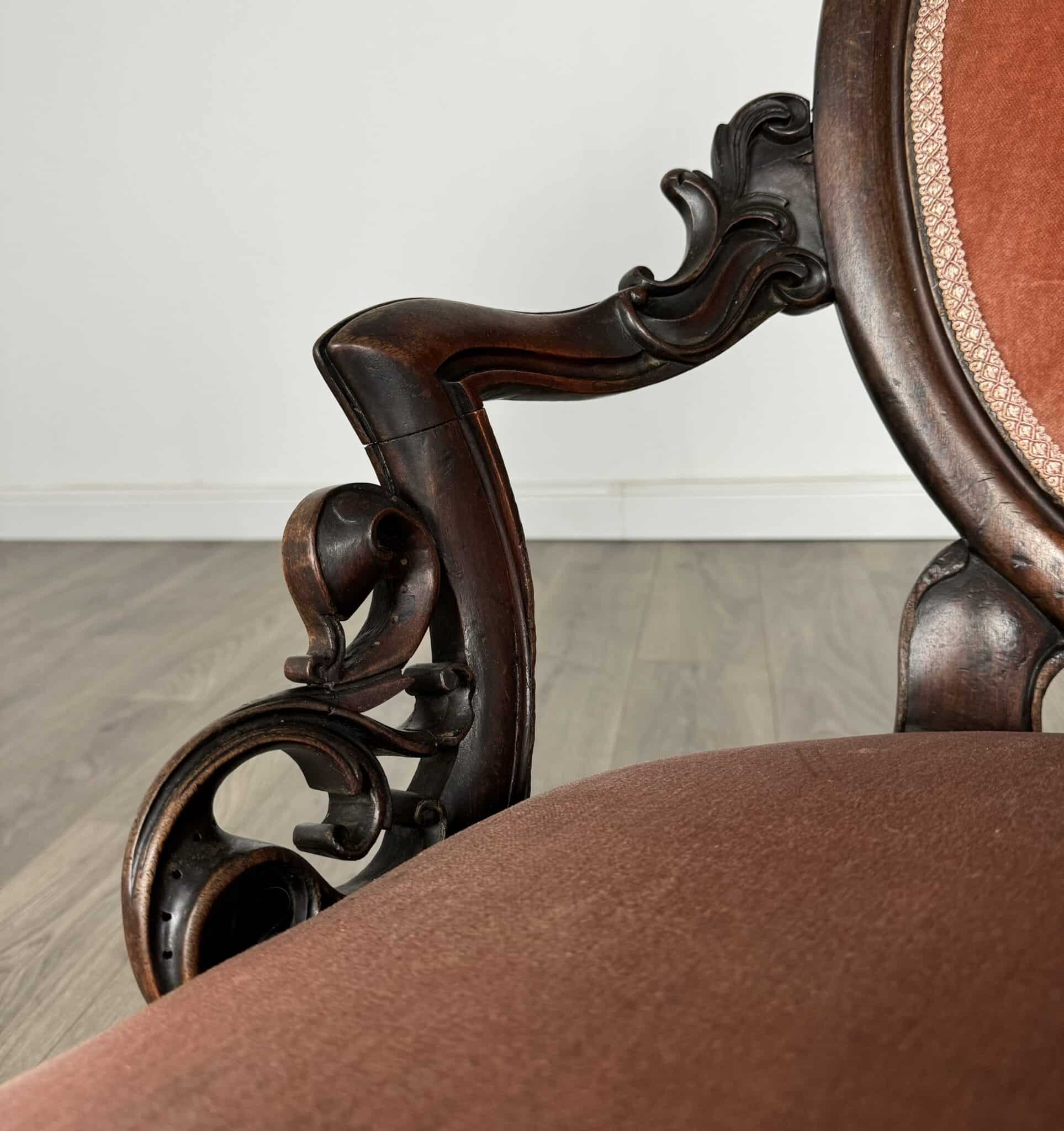 Antique 19th Century Armchair In Mahogany