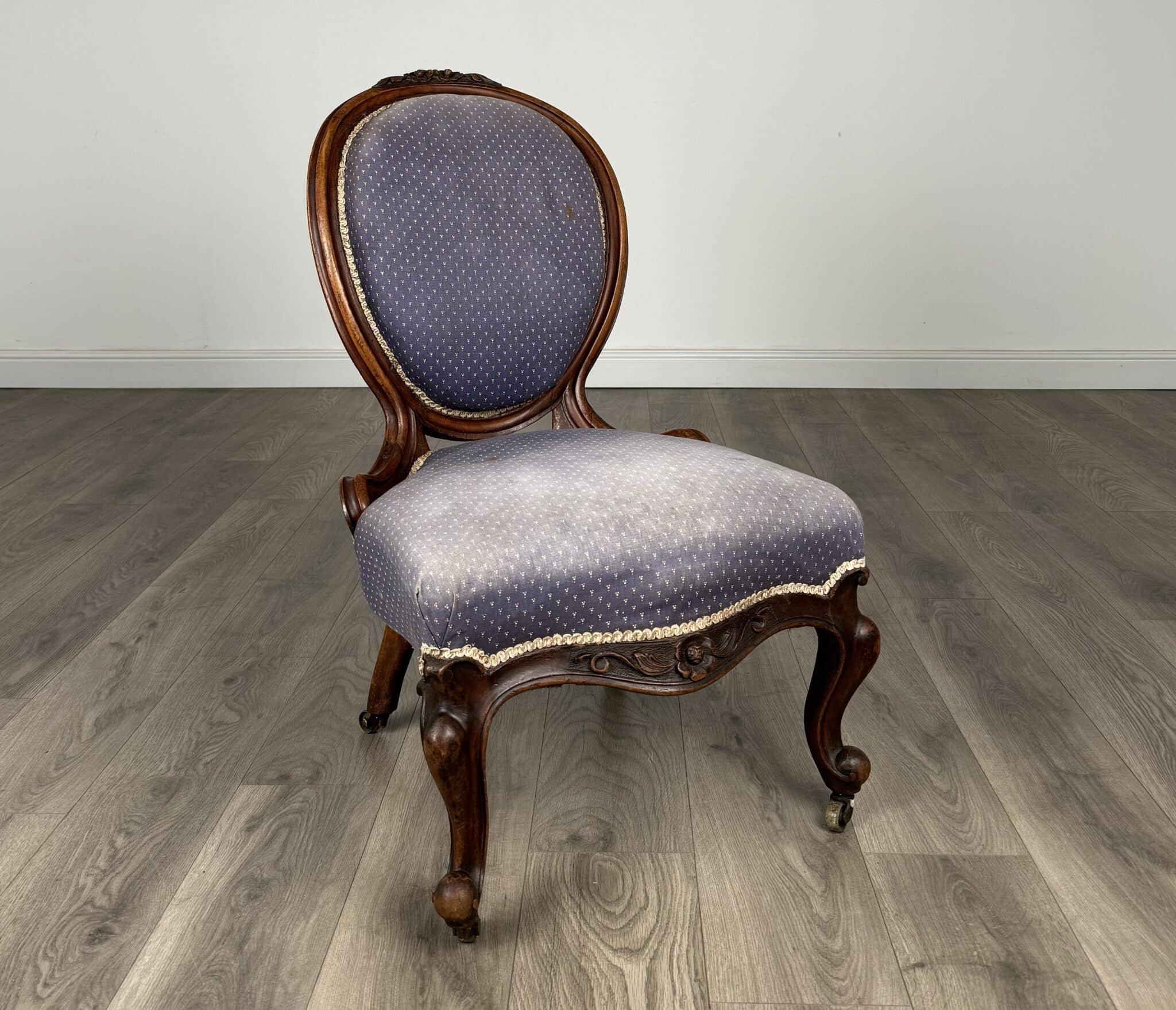 Antique 19th Century Nursing Chair / Armchair In Mahogany