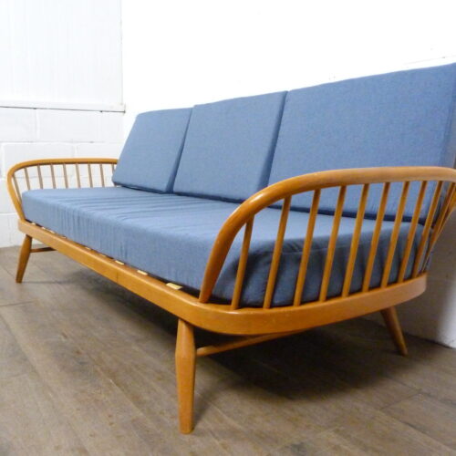 Ercol Studio Couch-Day Bed in Denim Fabric