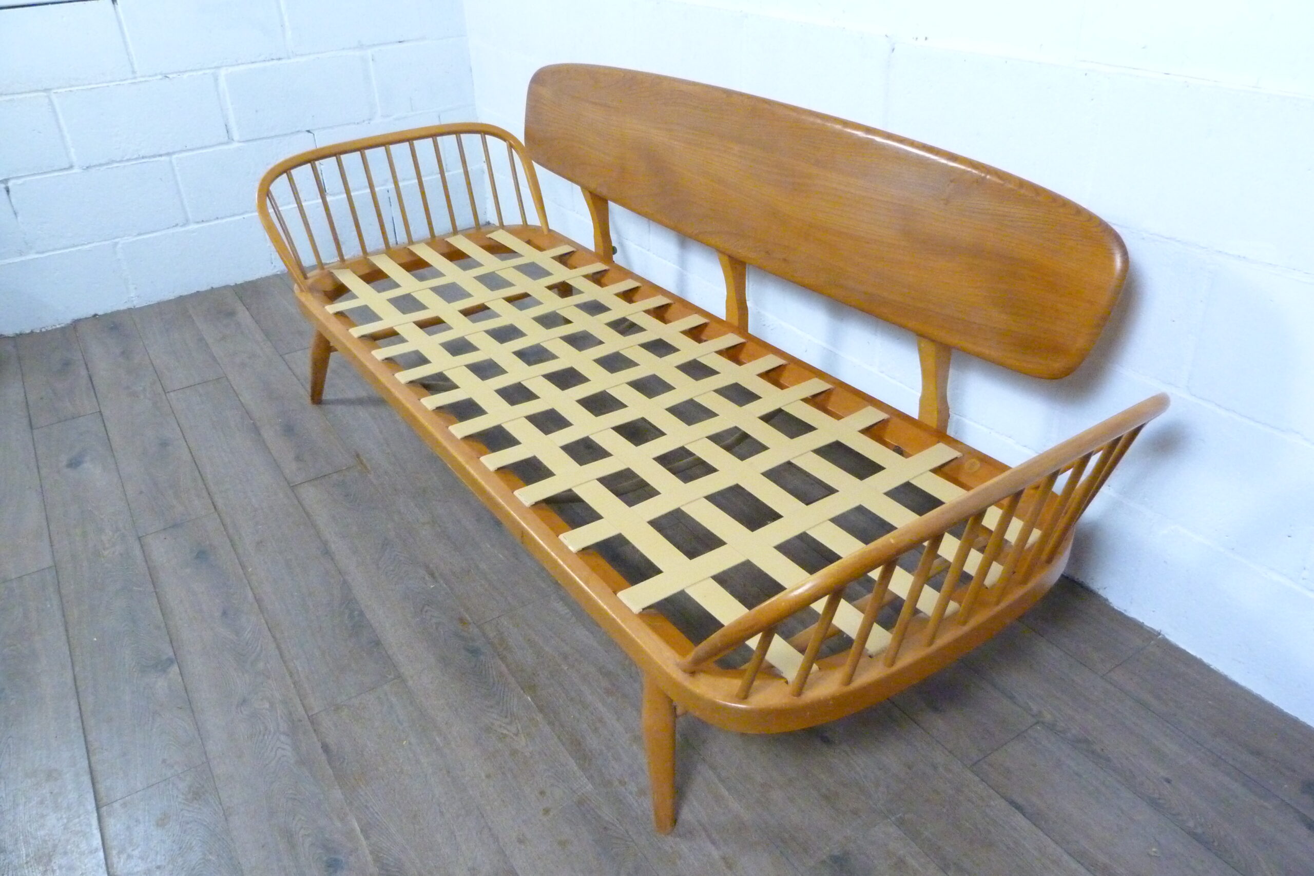 Ercol Studio Couch-Day Bed in Denim Fabric