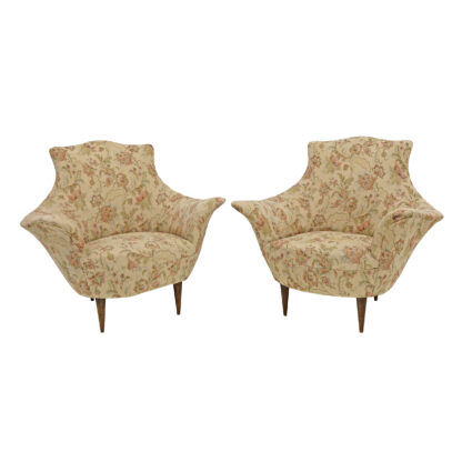 Pair of Manta Mid-Century Modern Italian Armchairs, 1950s - Image 2