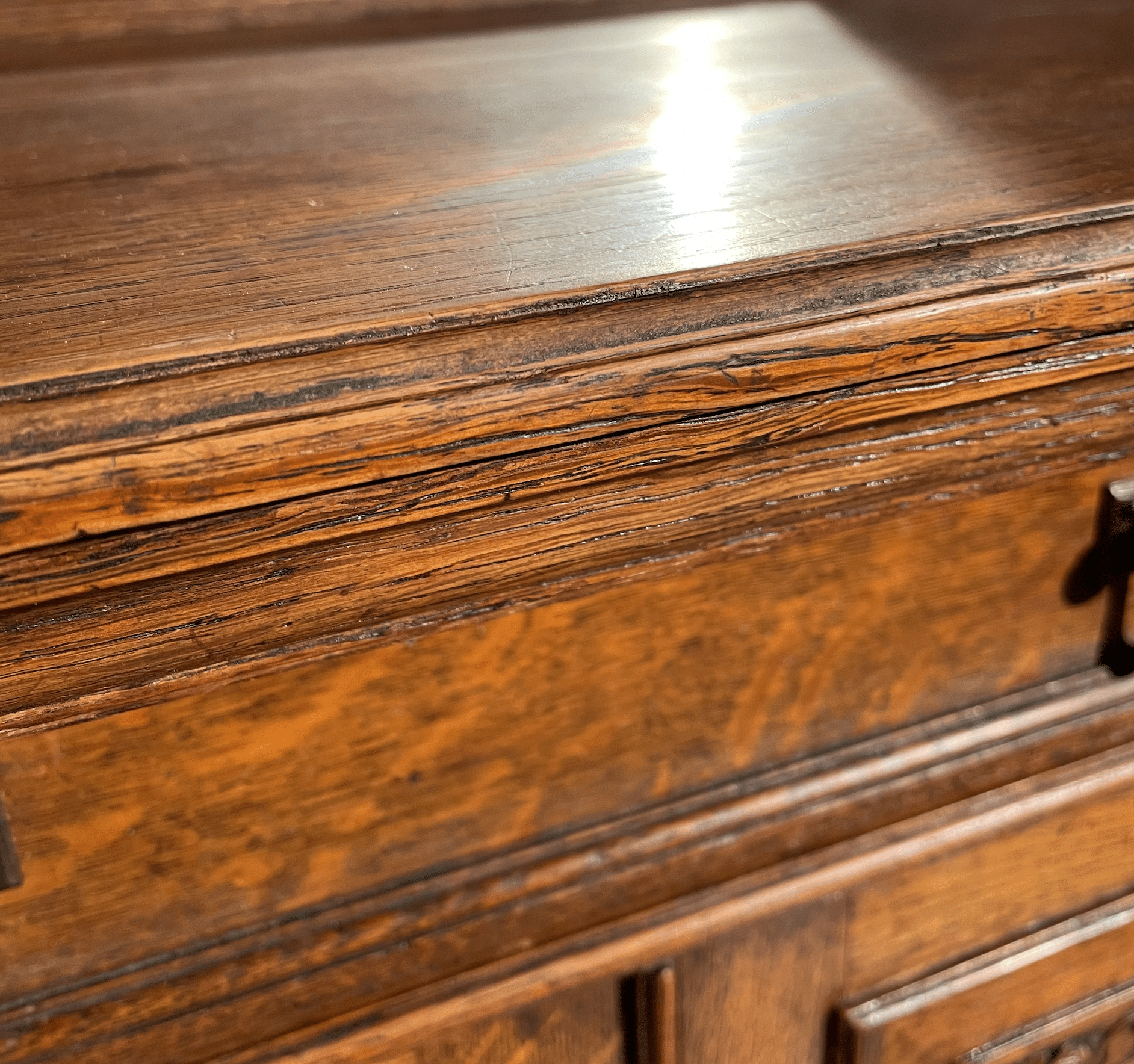 Antique 19th Century Mirror Back Sideboard In Oak