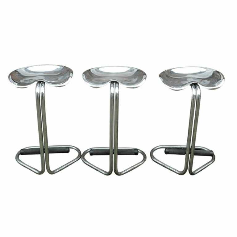 Vintage Chrome Tractor Stool By Rodney Kinsman For OMK Design, 1960s, Set Of 3